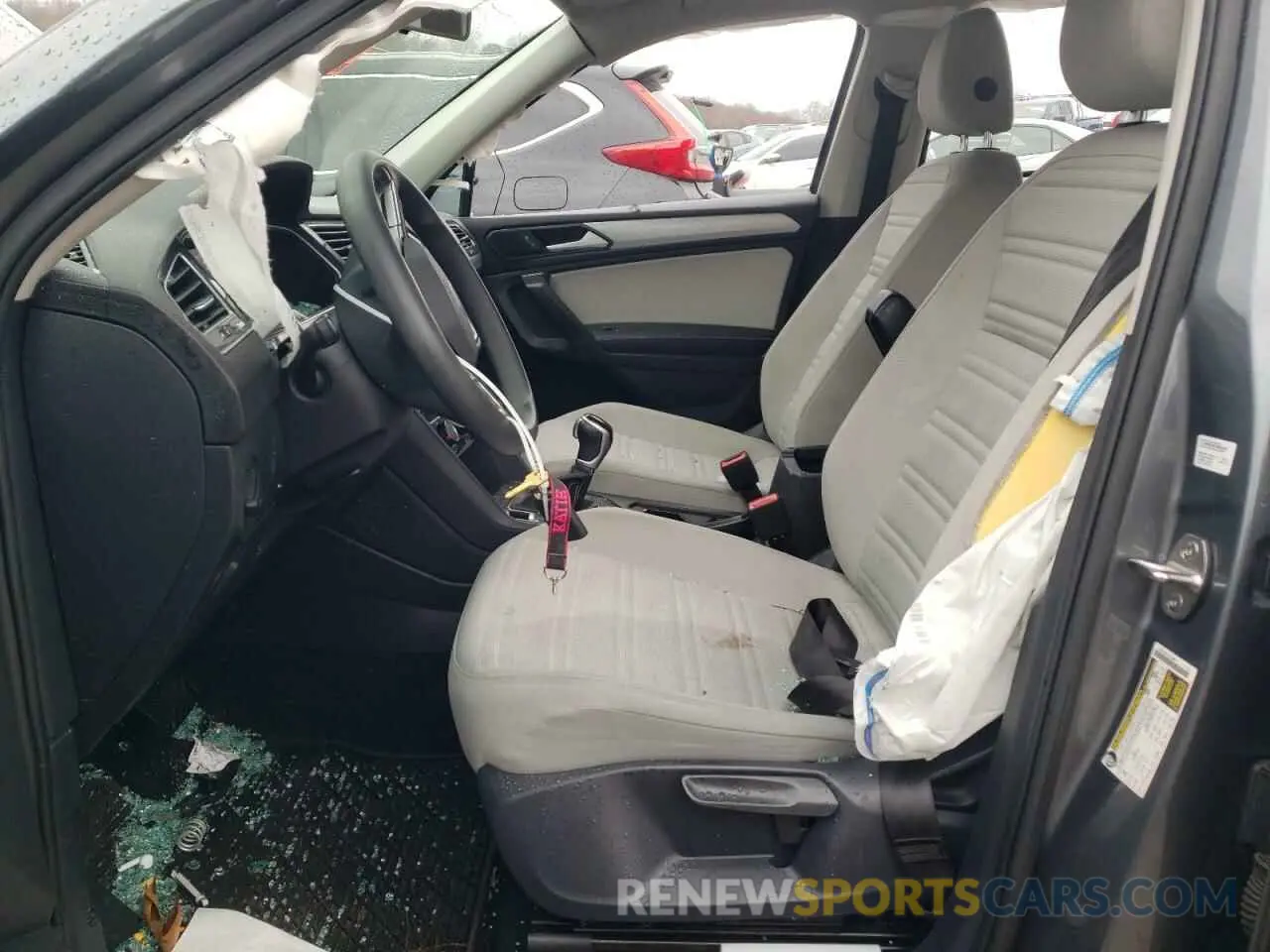 7 Photograph of a damaged car 3VV1B7AX0NM131082 VOLKSWAGEN TIGUAN 2022