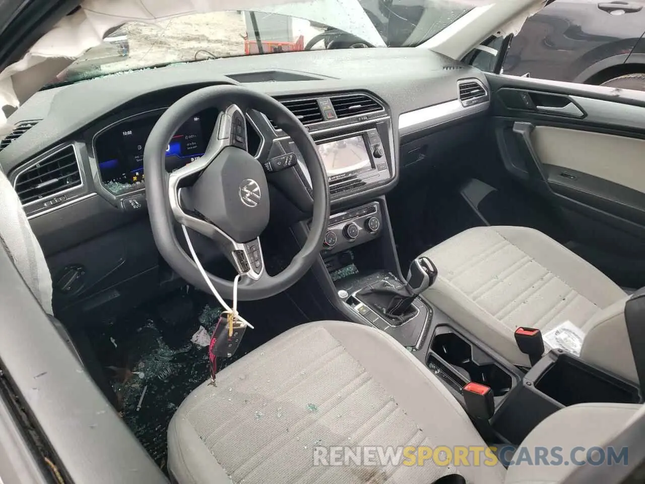 8 Photograph of a damaged car 3VV1B7AX0NM131082 VOLKSWAGEN TIGUAN 2022
