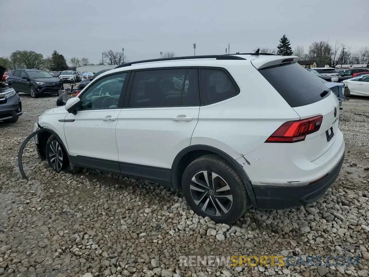2 Photograph of a damaged car 3VV1B7AX4NM014962 VOLKSWAGEN TIGUAN 2022