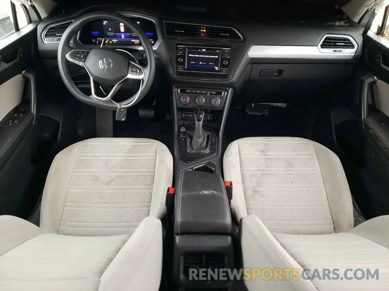 8 Photograph of a damaged car 3VV1B7AX7NM003261 VOLKSWAGEN TIGUAN 2022