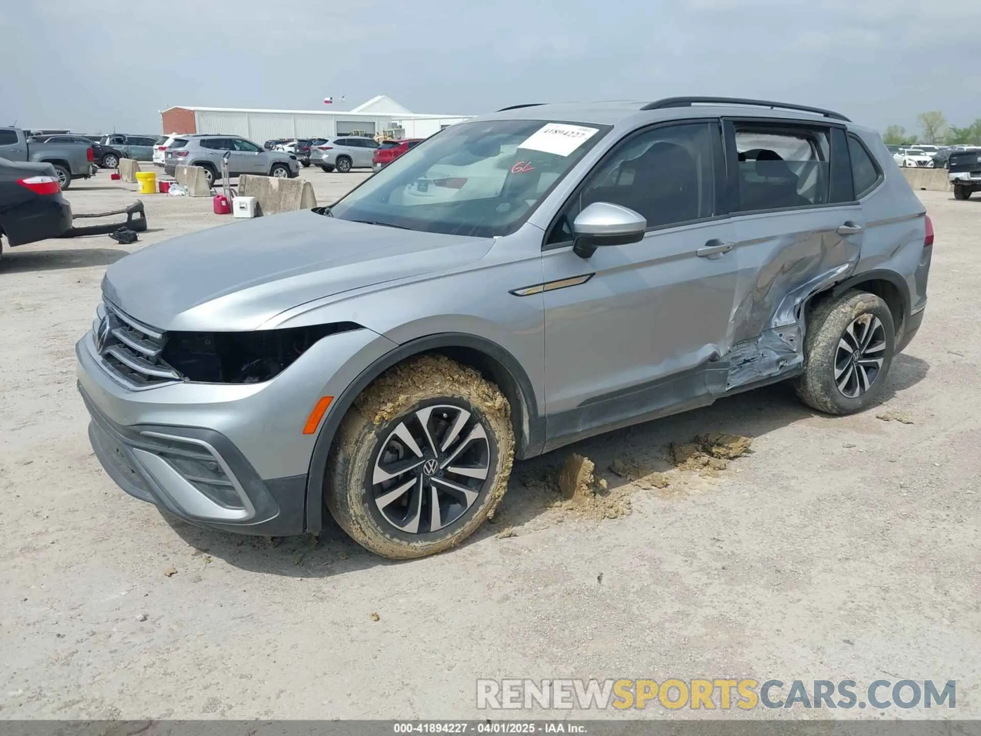 2 Photograph of a damaged car 3VV1B7AX8NM106849 VOLKSWAGEN TIGUAN 2022
