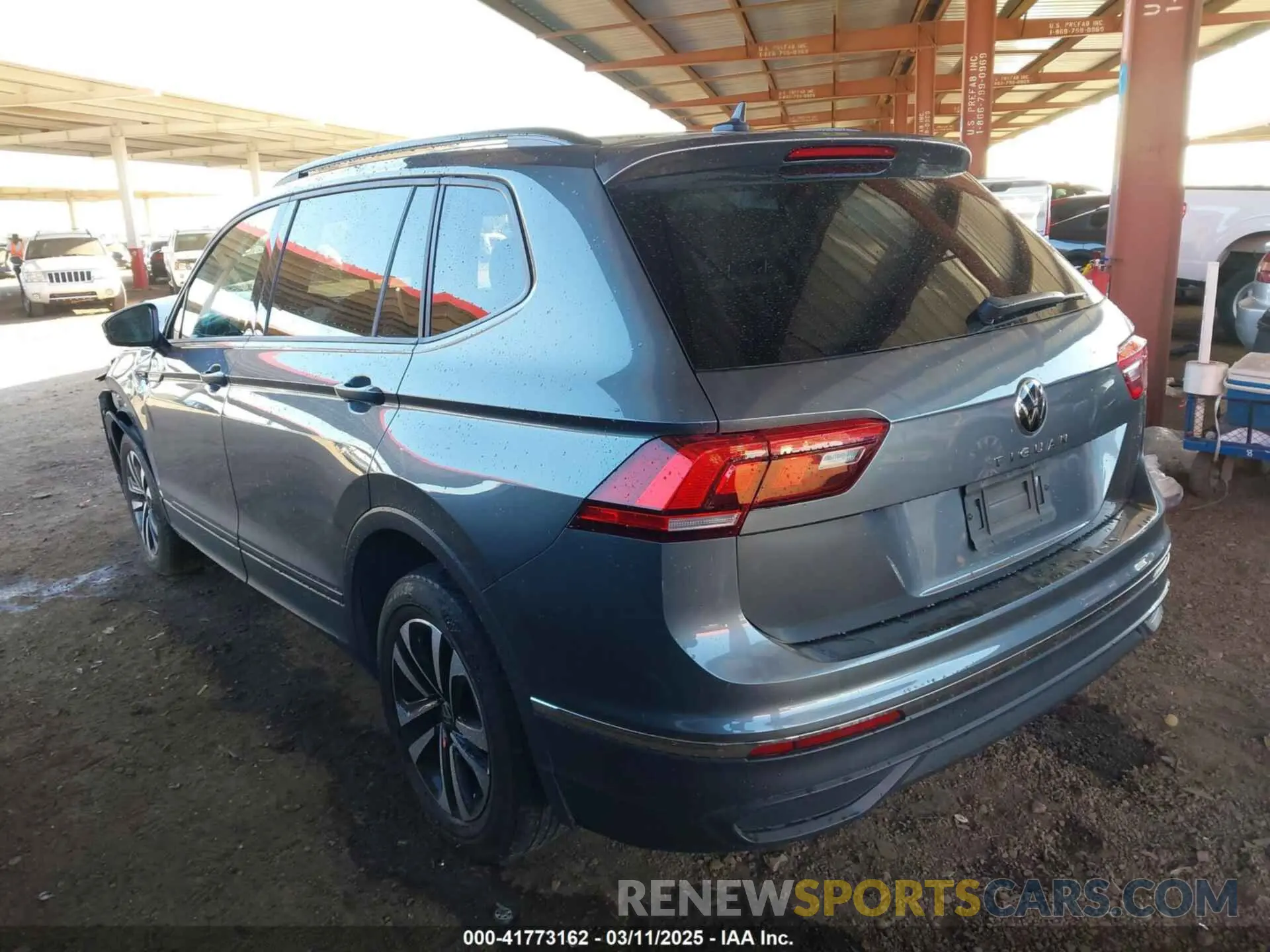 3 Photograph of a damaged car 3VV1B7AX8NM146414 VOLKSWAGEN TIGUAN 2022