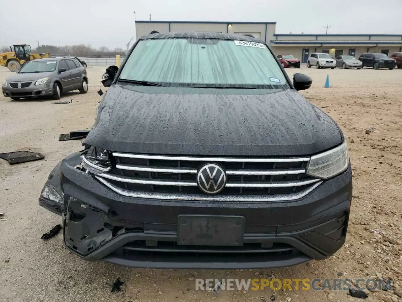 5 Photograph of a damaged car 3VV1B7AX9NM034513 VOLKSWAGEN TIGUAN 2022