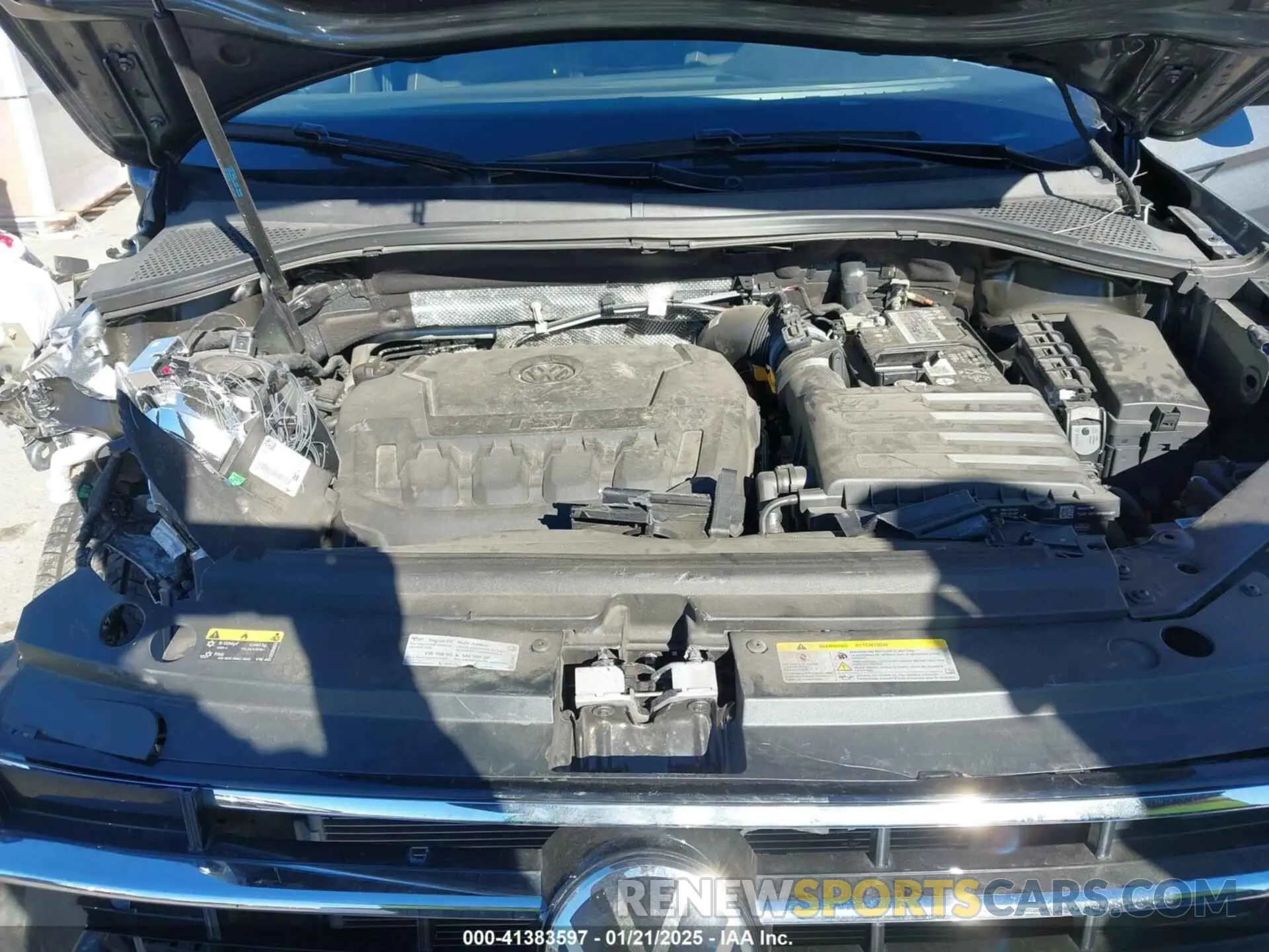 10 Photograph of a damaged car 3VV1B7AX9NM055507 VOLKSWAGEN TIGUAN 2022