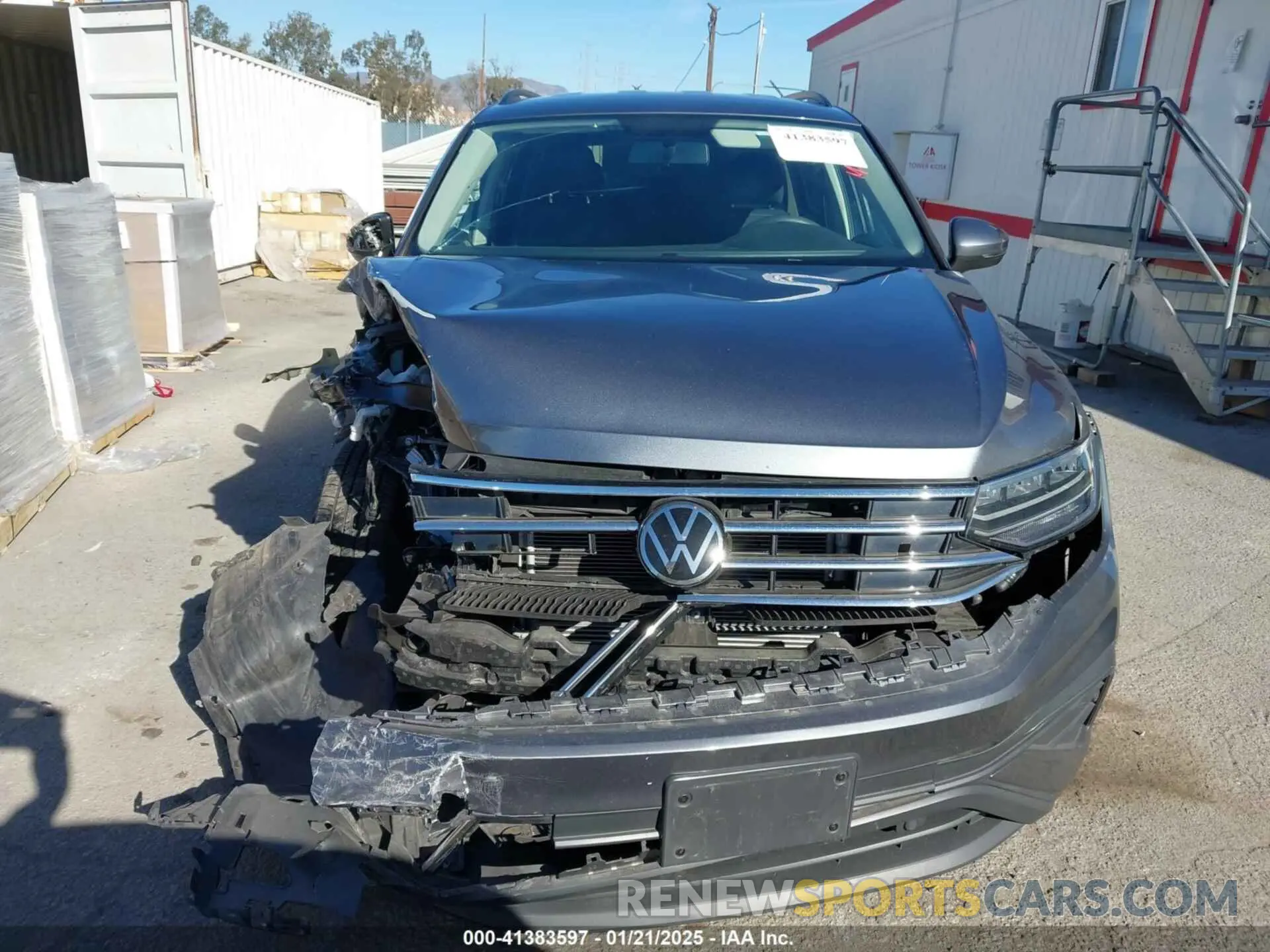 13 Photograph of a damaged car 3VV1B7AX9NM055507 VOLKSWAGEN TIGUAN 2022