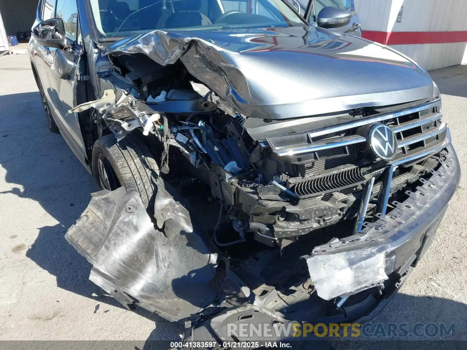 6 Photograph of a damaged car 3VV1B7AX9NM055507 VOLKSWAGEN TIGUAN 2022
