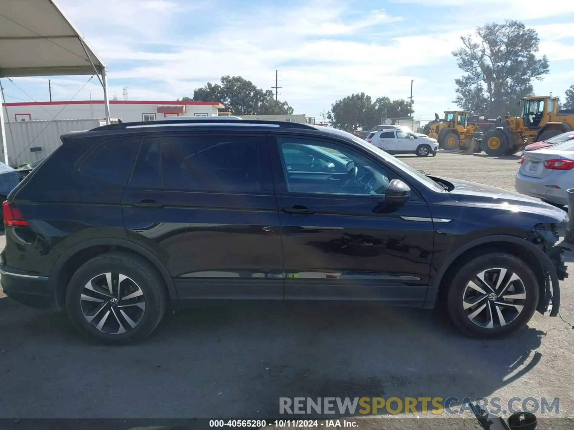 14 Photograph of a damaged car 3VV1B7AX9NM119626 VOLKSWAGEN TIGUAN 2022