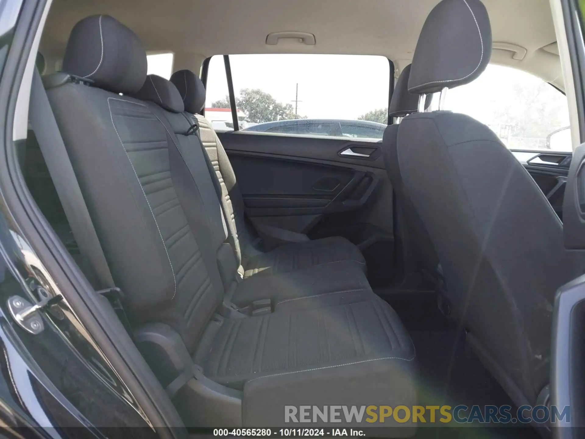 8 Photograph of a damaged car 3VV1B7AX9NM119626 VOLKSWAGEN TIGUAN 2022