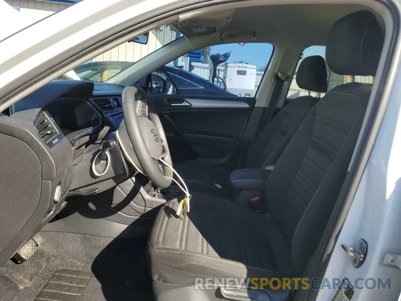 7 Photograph of a damaged car 3VV1B7AXXNM113849 VOLKSWAGEN TIGUAN 2022
