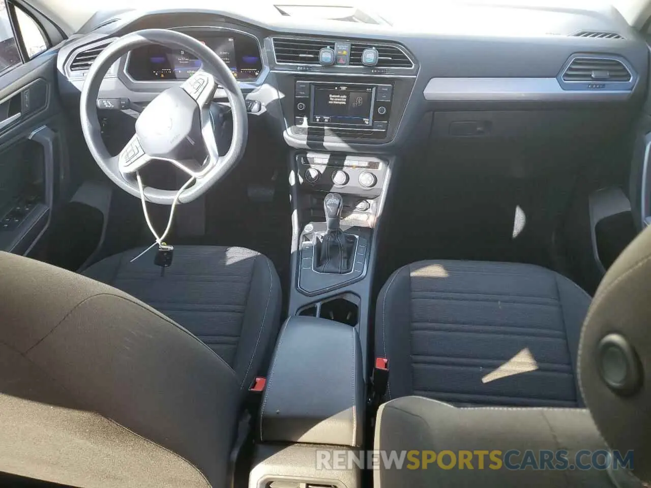 8 Photograph of a damaged car 3VV1B7AXXNM113849 VOLKSWAGEN TIGUAN 2022
