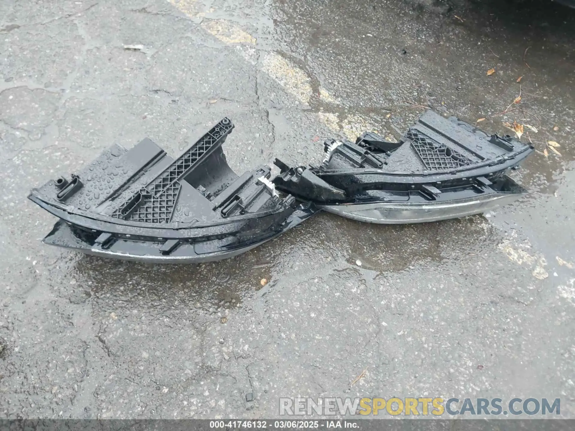 12 Photograph of a damaged car 3VV1B7AXXNM149461 VOLKSWAGEN TIGUAN 2022
