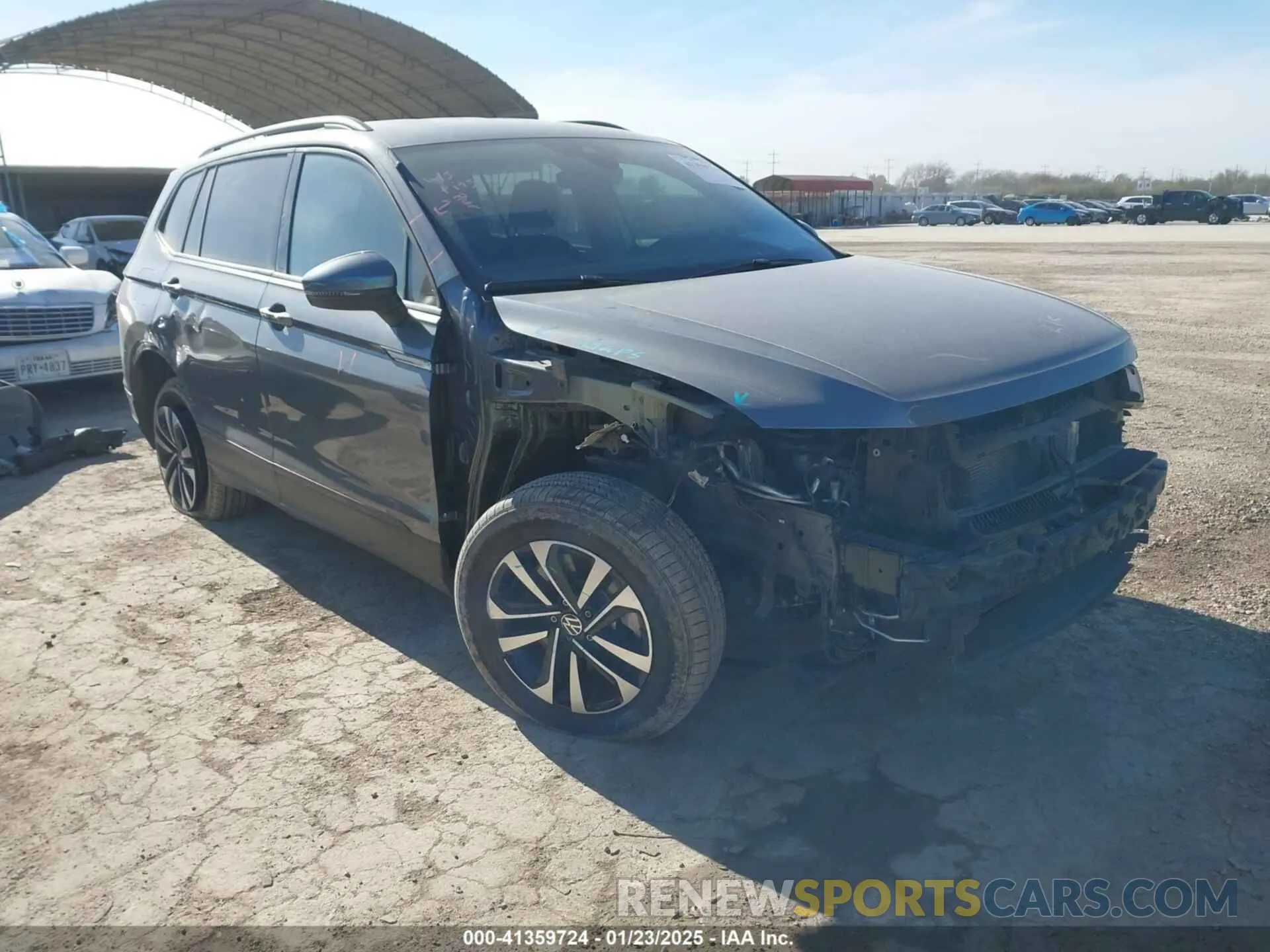 1 Photograph of a damaged car 3VV1B7AXXNM164123 VOLKSWAGEN TIGUAN 2022