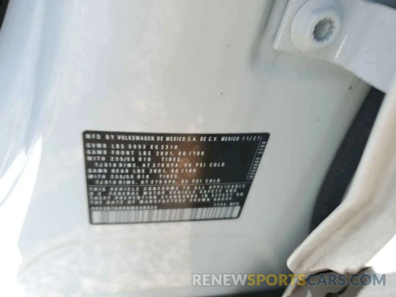 13 Photograph of a damaged car 3VV2B7AX0NM038924 VOLKSWAGEN TIGUAN 2022