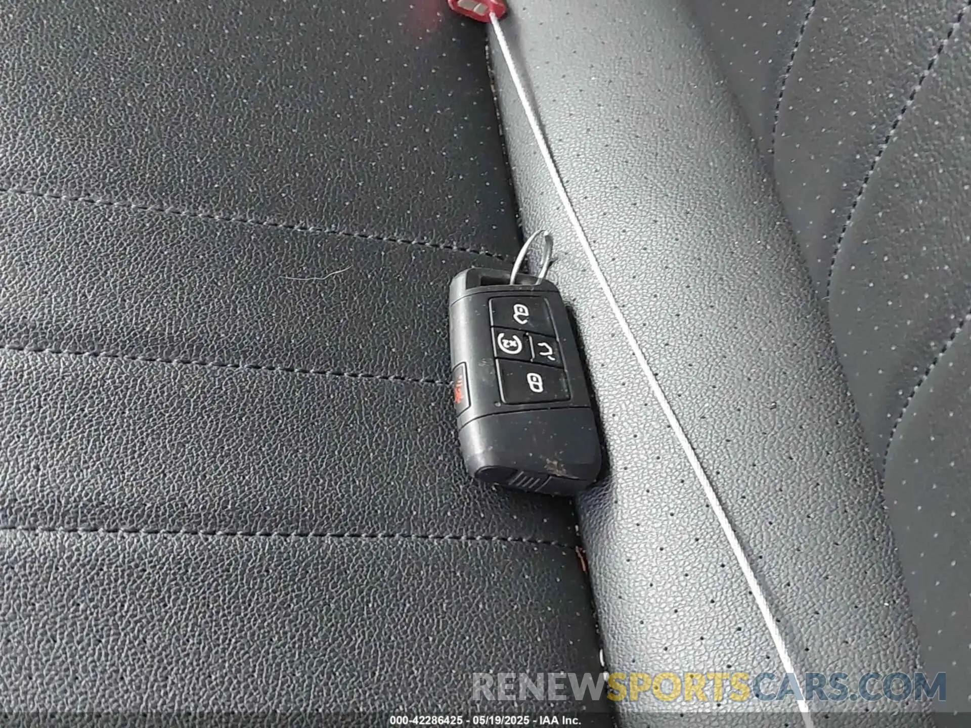 11 Photograph of a damaged car 3VV2B7AX0NM158691 VOLKSWAGEN TIGUAN 2022