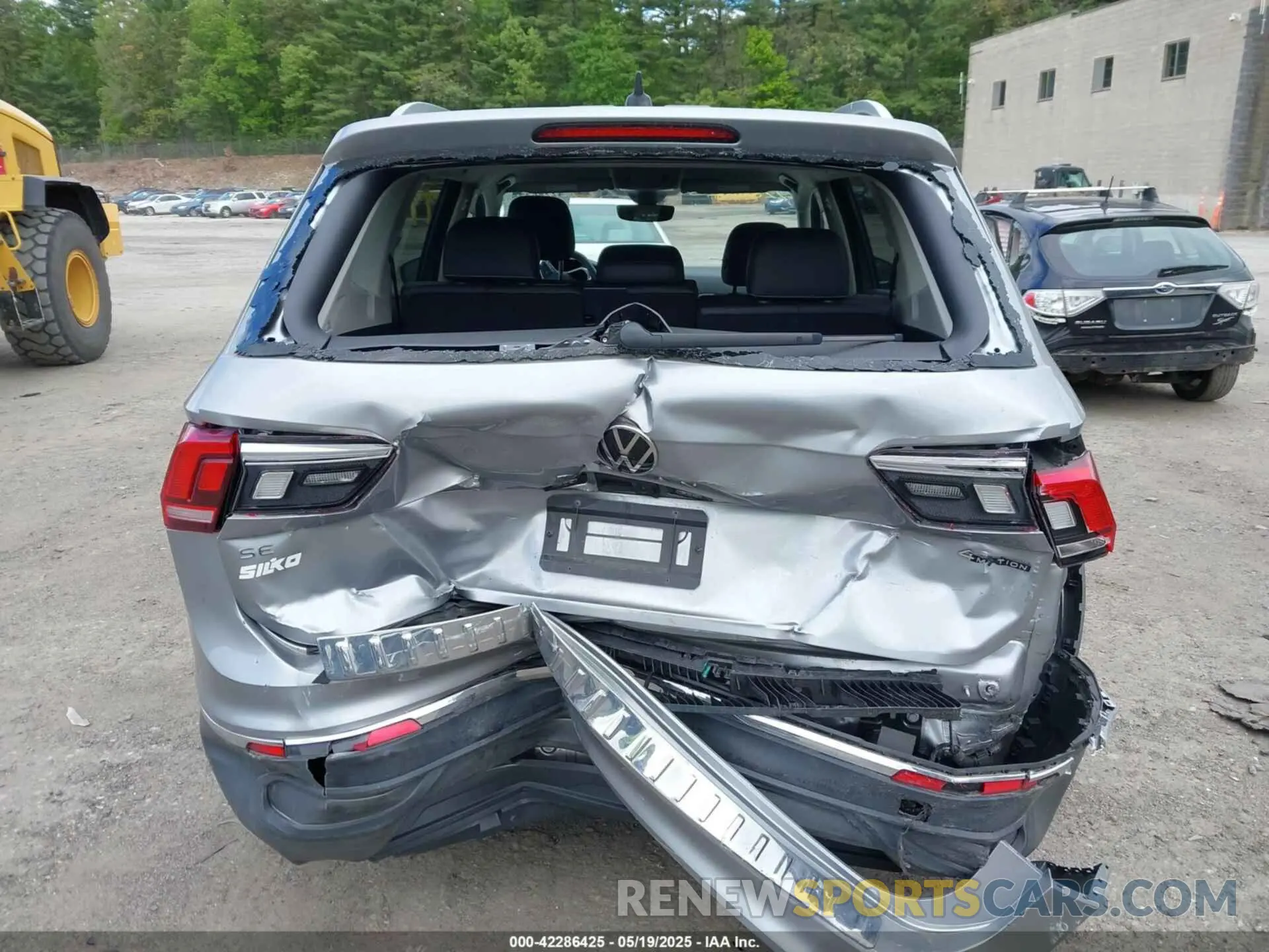 16 Photograph of a damaged car 3VV2B7AX0NM158691 VOLKSWAGEN TIGUAN 2022