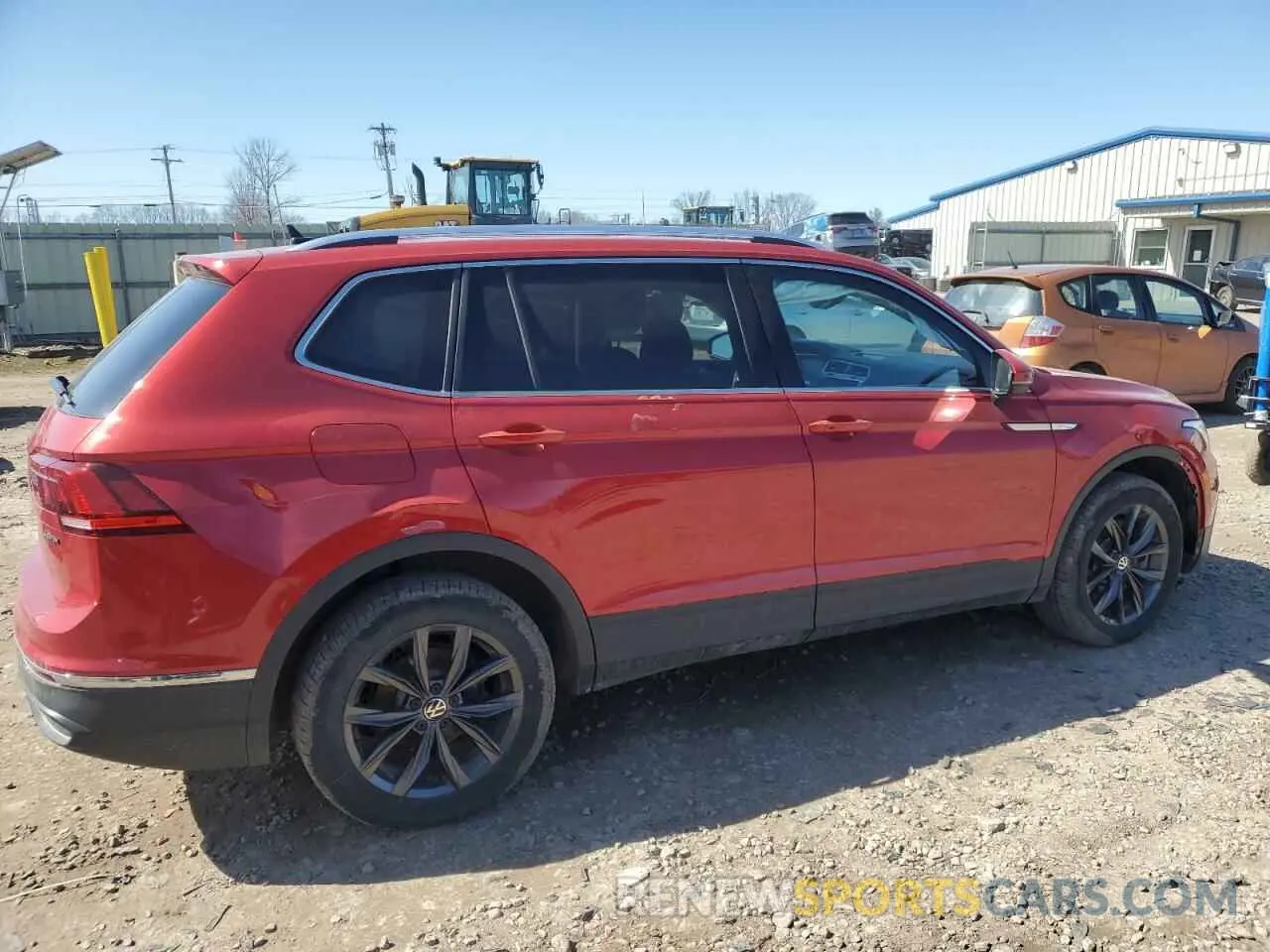 3 Photograph of a damaged car 3VV2B7AX1NM003101 VOLKSWAGEN TIGUAN 2022