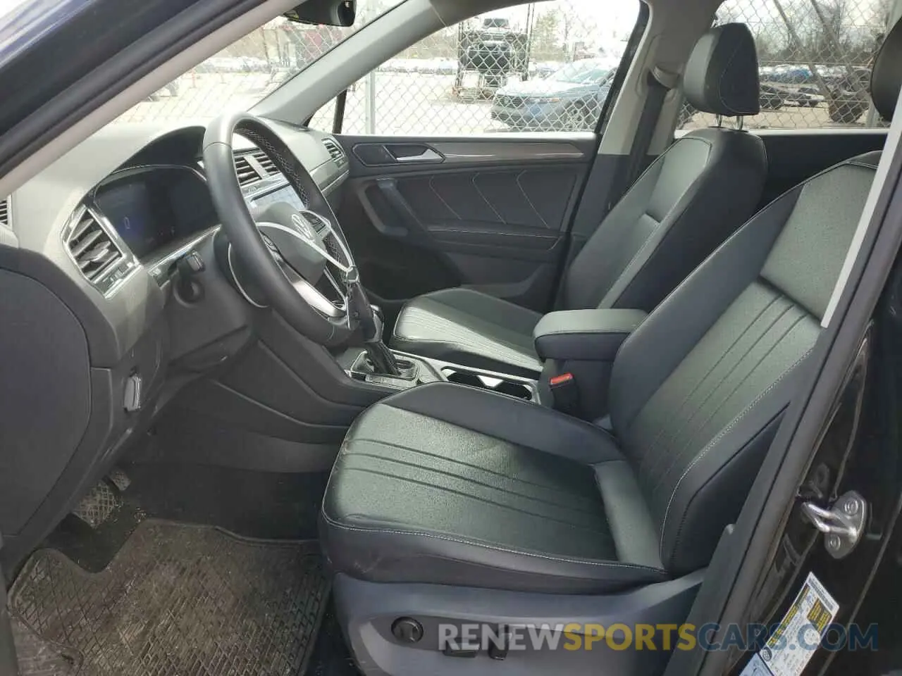 7 Photograph of a damaged car 3VV2B7AX4NM063051 VOLKSWAGEN TIGUAN 2022