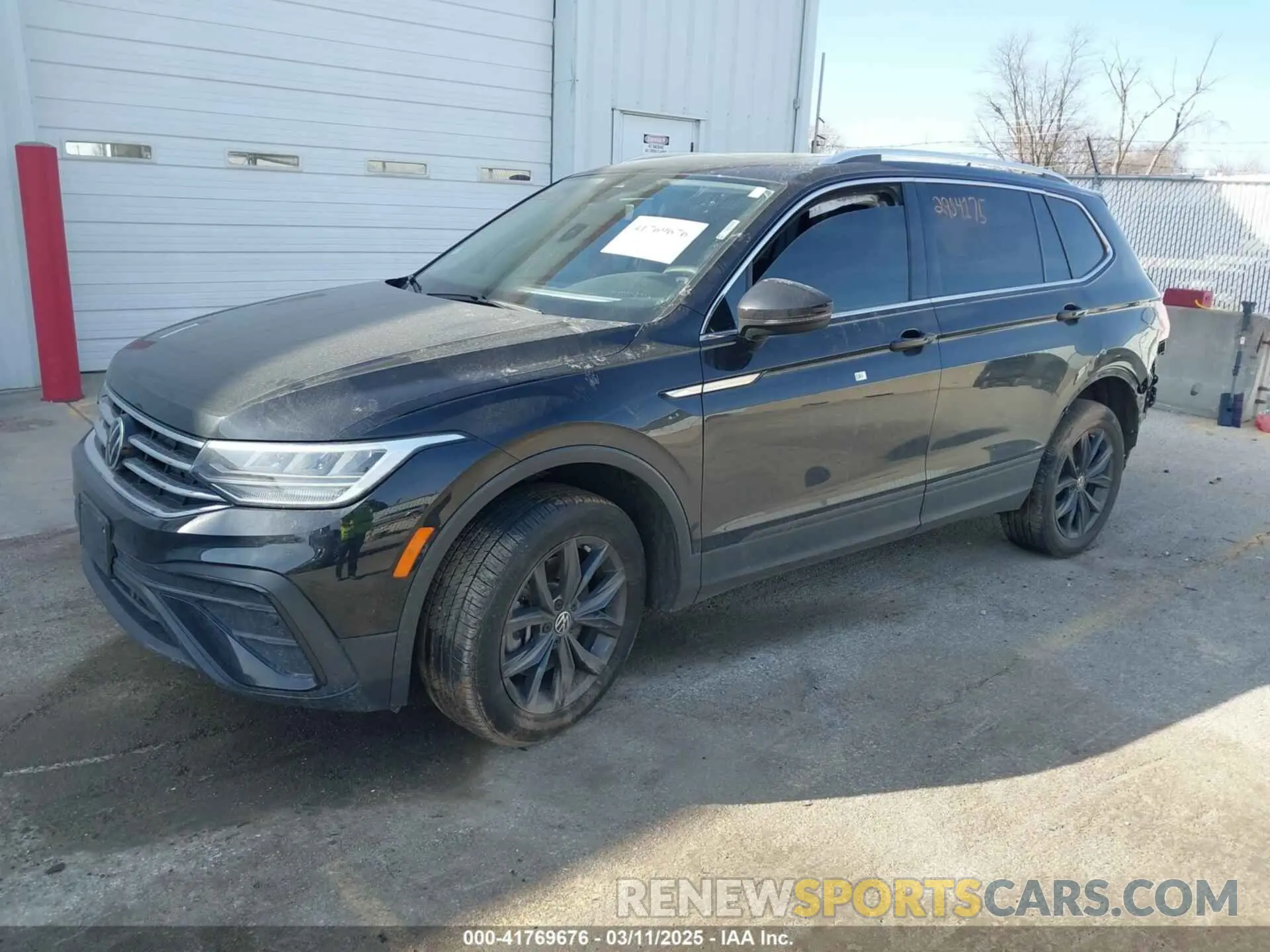 2 Photograph of a damaged car 3VV2B7AX4NM118467 VOLKSWAGEN TIGUAN 2022
