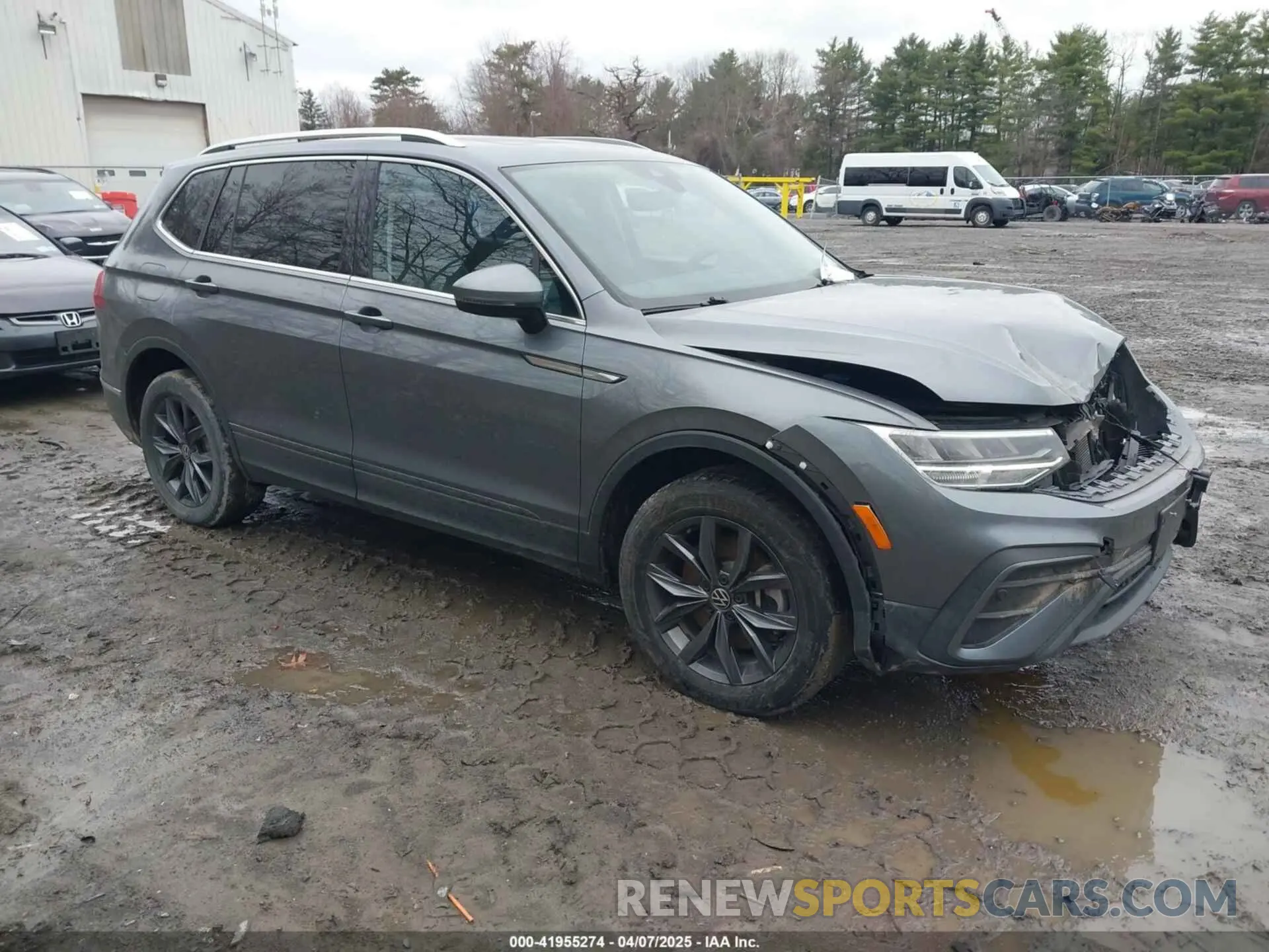 1 Photograph of a damaged car 3VV2B7AX4NM126181 VOLKSWAGEN TIGUAN 2022