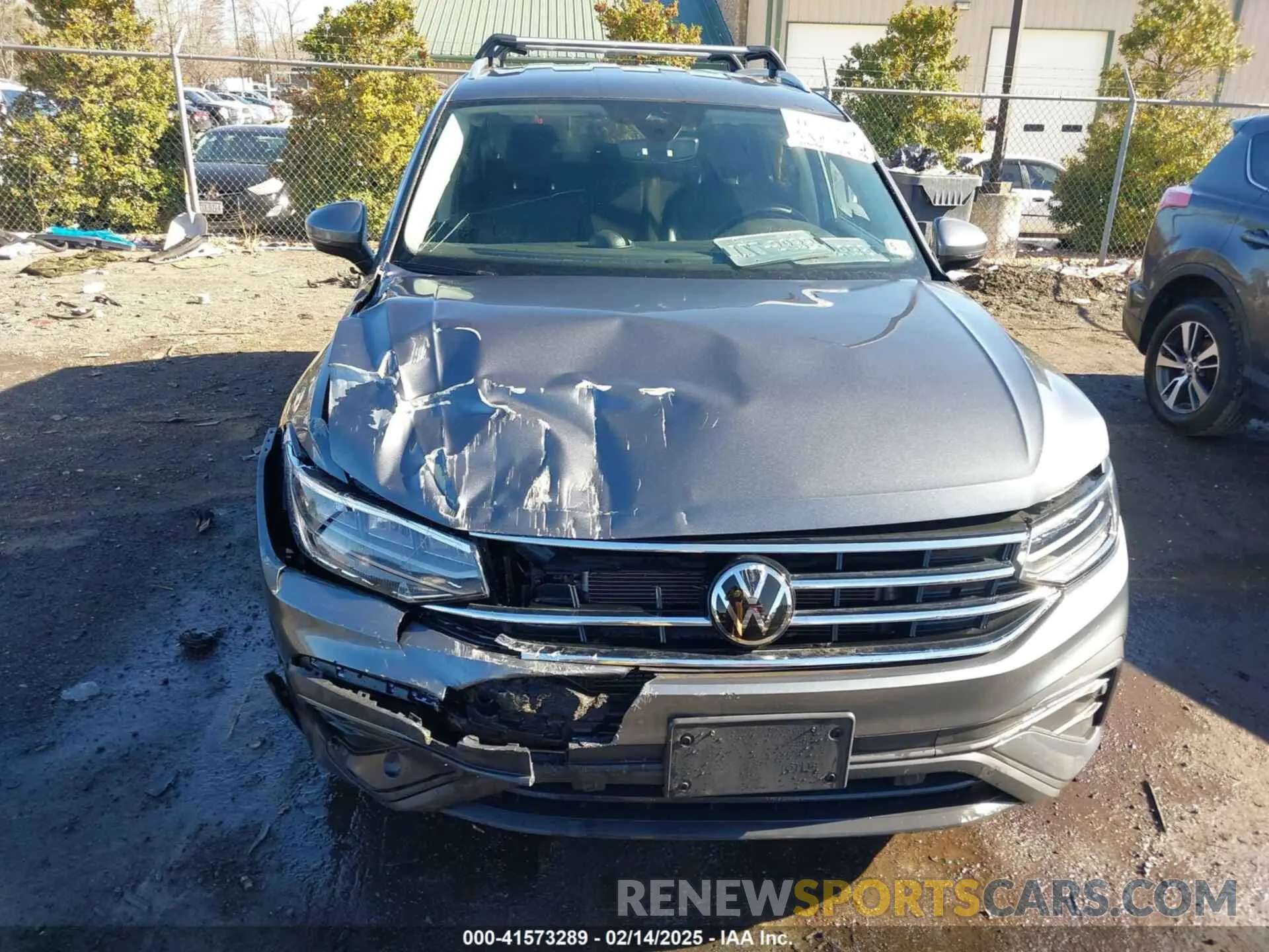 6 Photograph of a damaged car 3VV2B7AX5NM048462 VOLKSWAGEN TIGUAN 2022