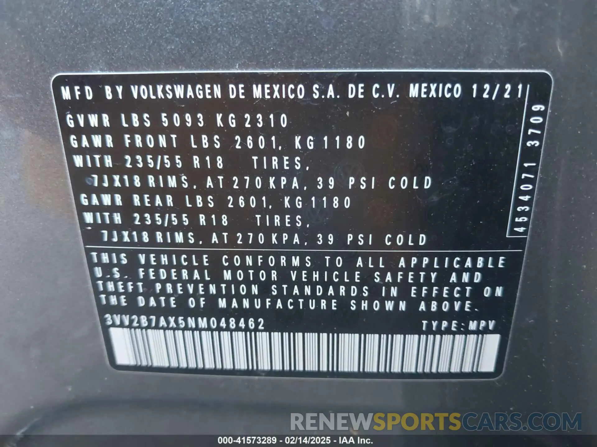 9 Photograph of a damaged car 3VV2B7AX5NM048462 VOLKSWAGEN TIGUAN 2022