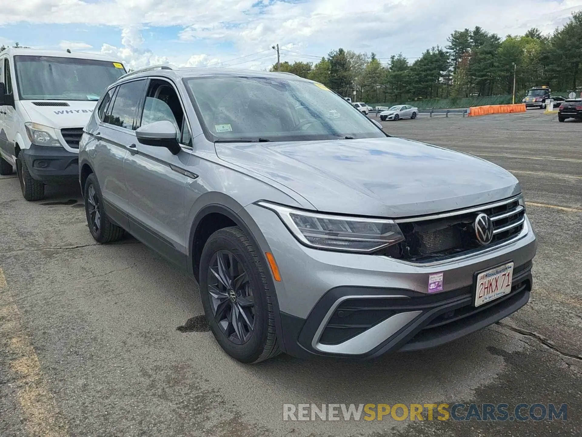 16 Photograph of a damaged car 3VV2B7AX5NM082093 VOLKSWAGEN TIGUAN 2022
