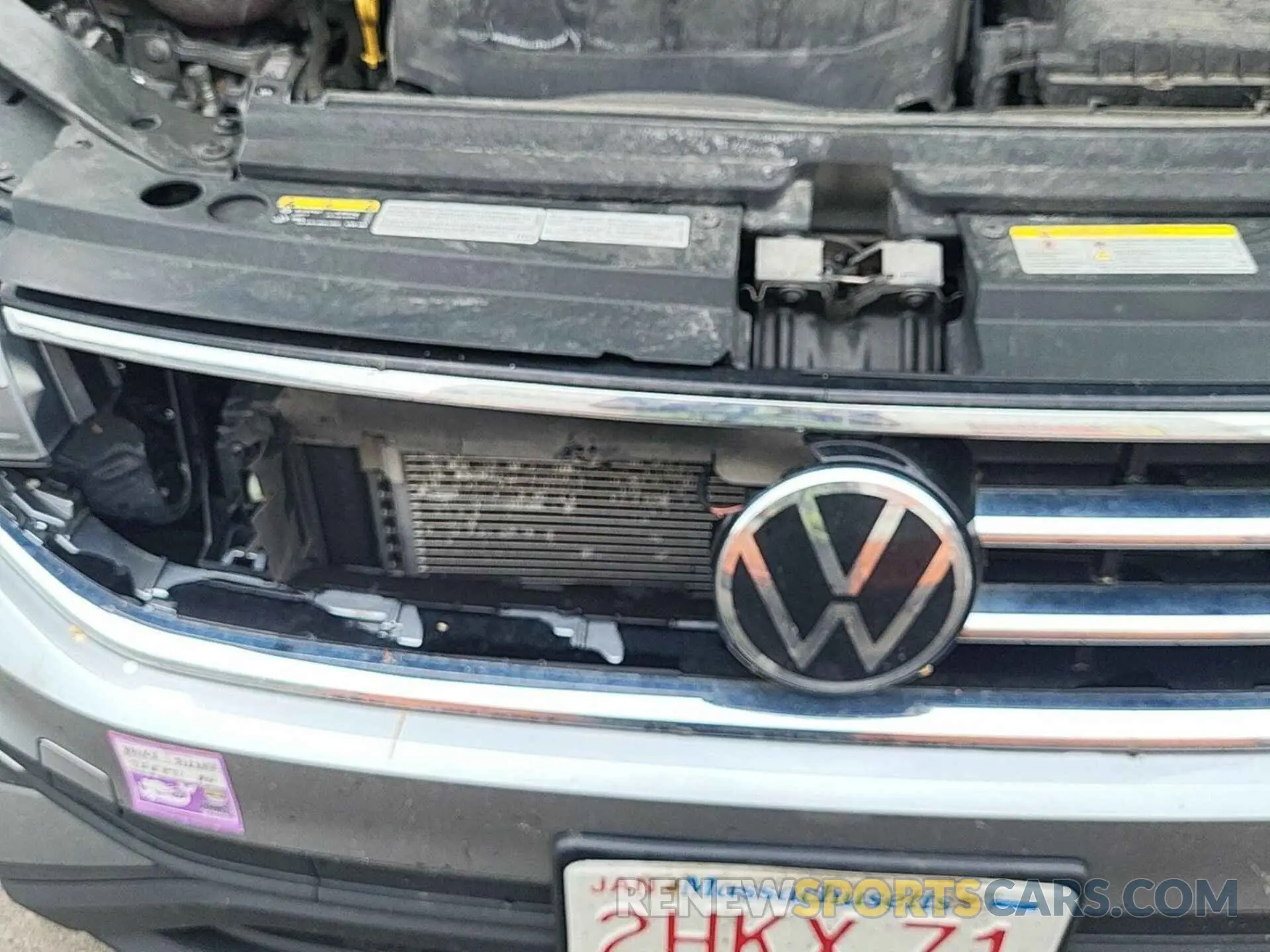 25 Photograph of a damaged car 3VV2B7AX5NM082093 VOLKSWAGEN TIGUAN 2022