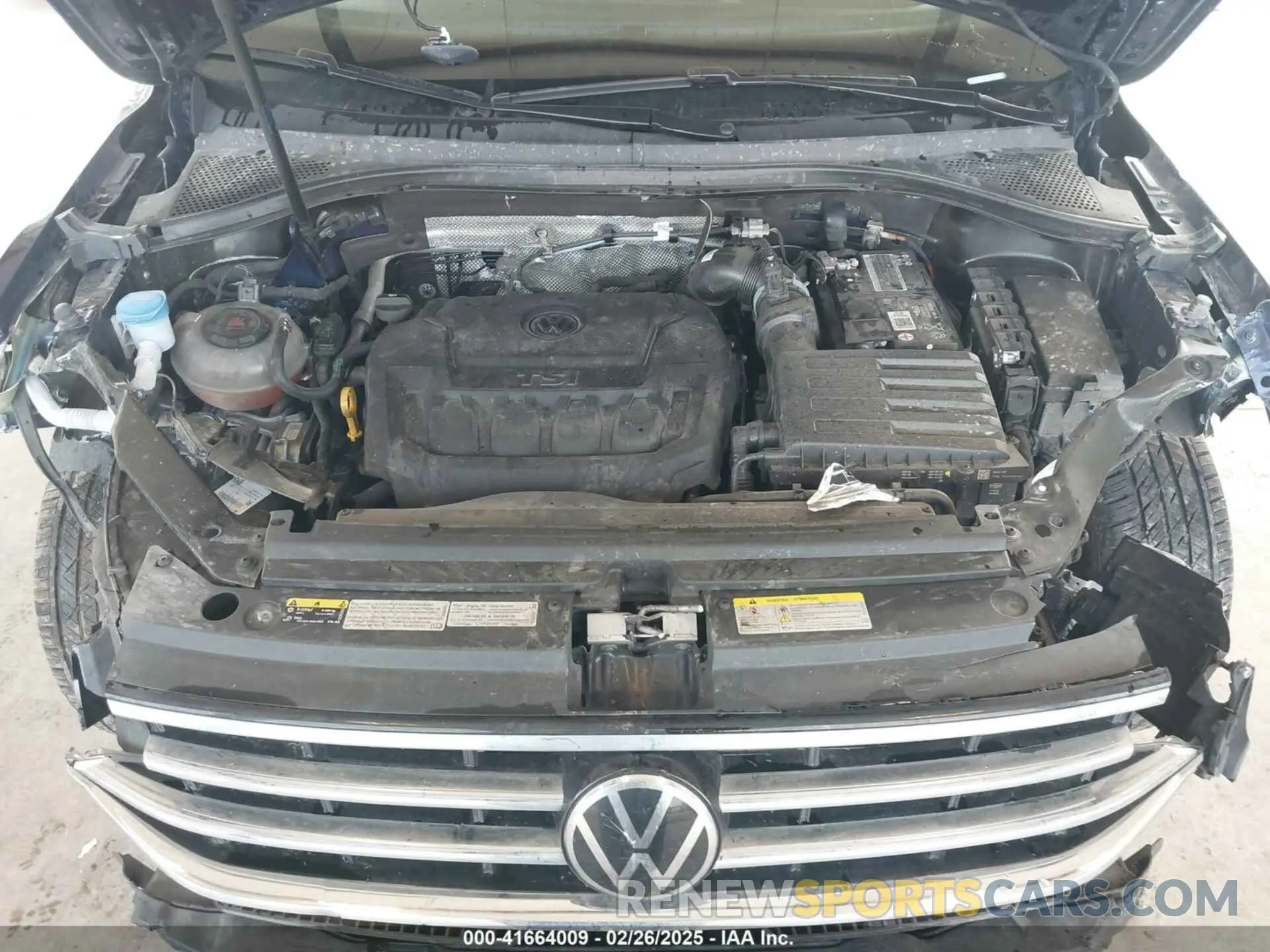 10 Photograph of a damaged car 3VV2B7AX5NM118400 VOLKSWAGEN TIGUAN 2022