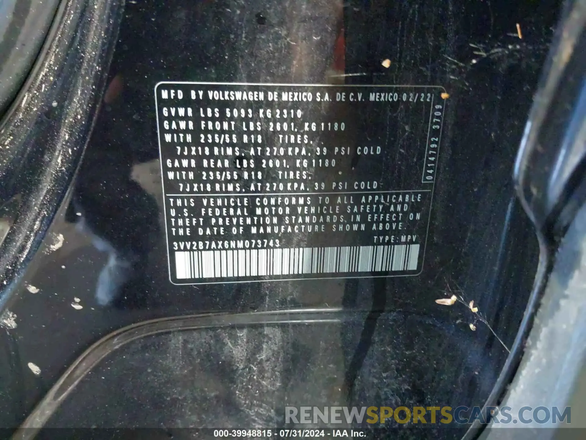 9 Photograph of a damaged car 3VV2B7AX6NM073743 VOLKSWAGEN TIGUAN 2022