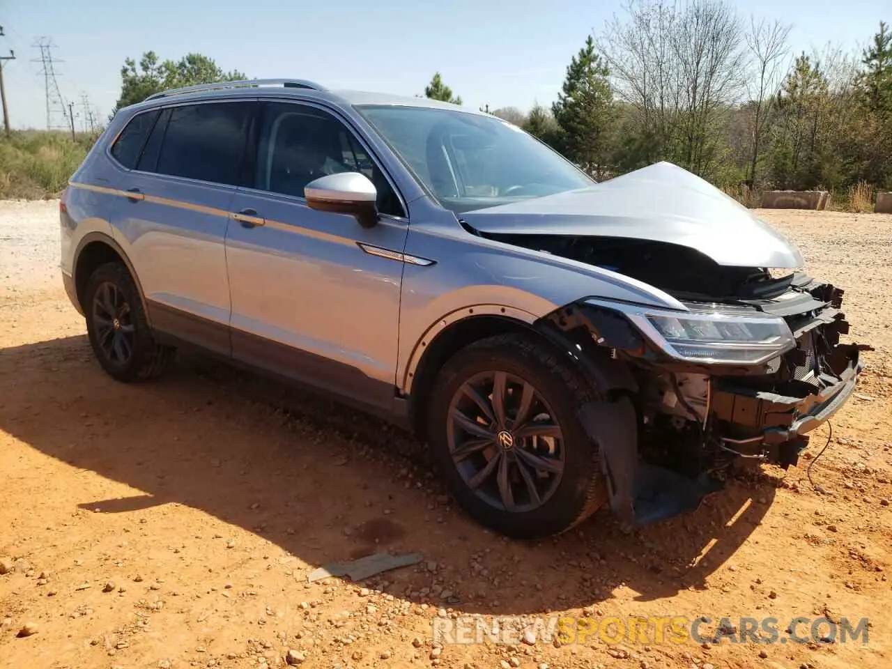 4 Photograph of a damaged car 3VV2B7AX7NM022218 VOLKSWAGEN TIGUAN 2022