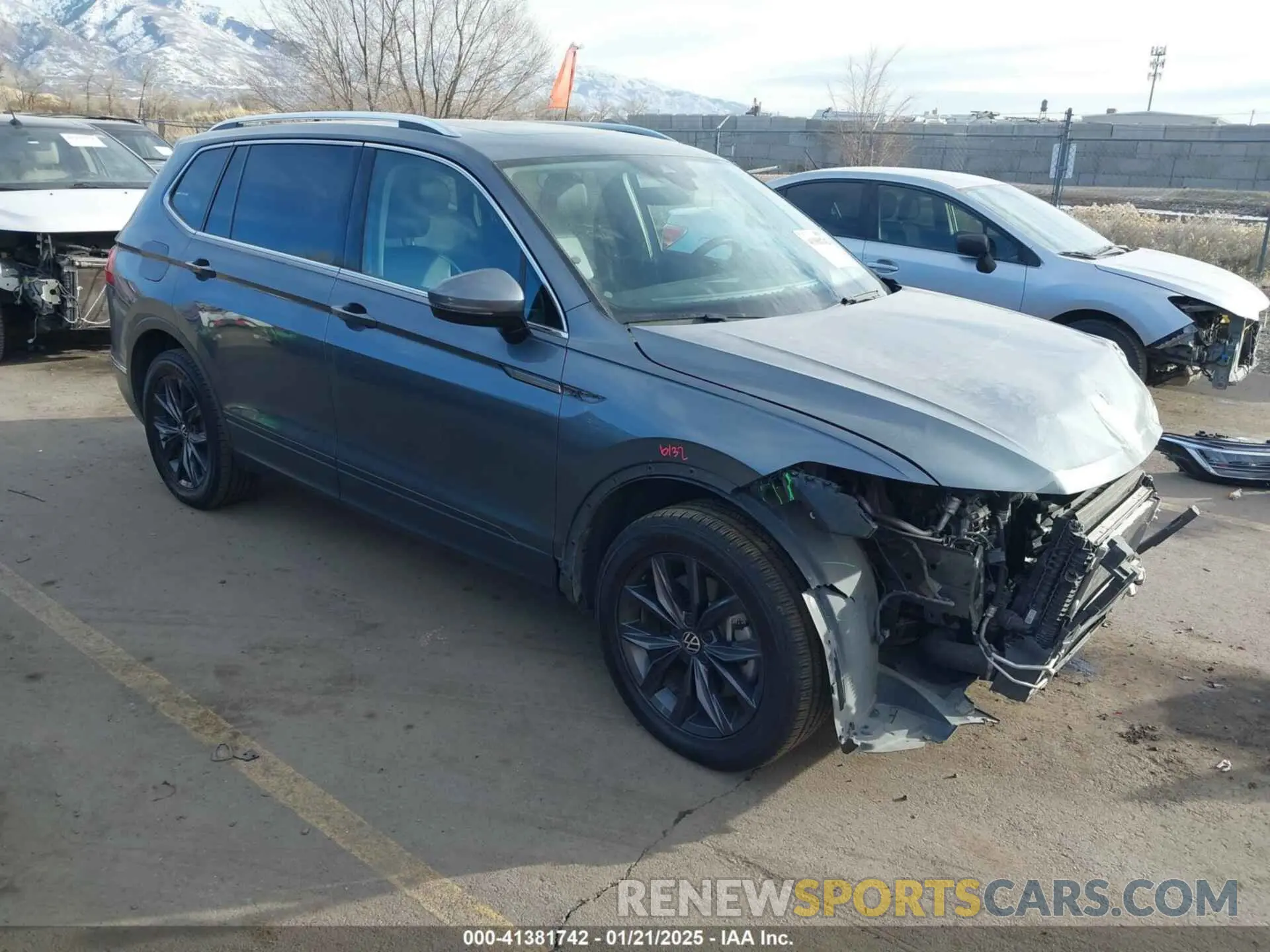 1 Photograph of a damaged car 3VV2B7AX7NM029685 VOLKSWAGEN TIGUAN 2022