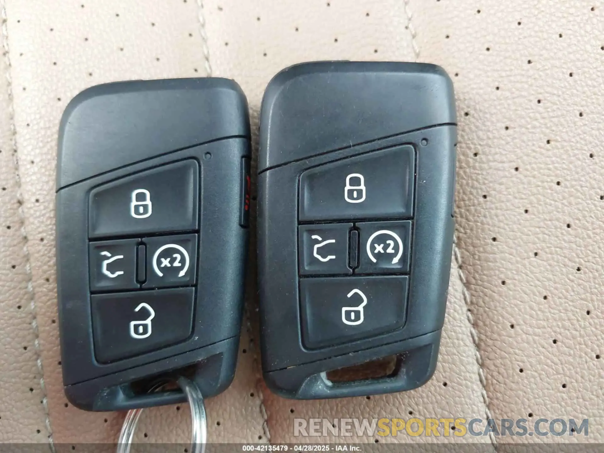 11 Photograph of a damaged car 3VV2B7AX7NM085058 VOLKSWAGEN TIGUAN 2022