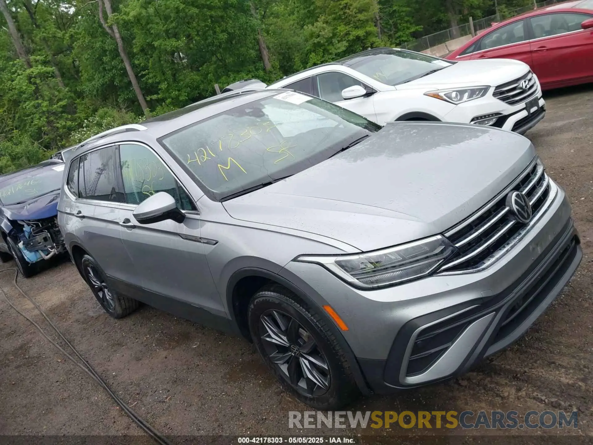 1 Photograph of a damaged car 3VV2B7AX7NM118981 VOLKSWAGEN TIGUAN 2022