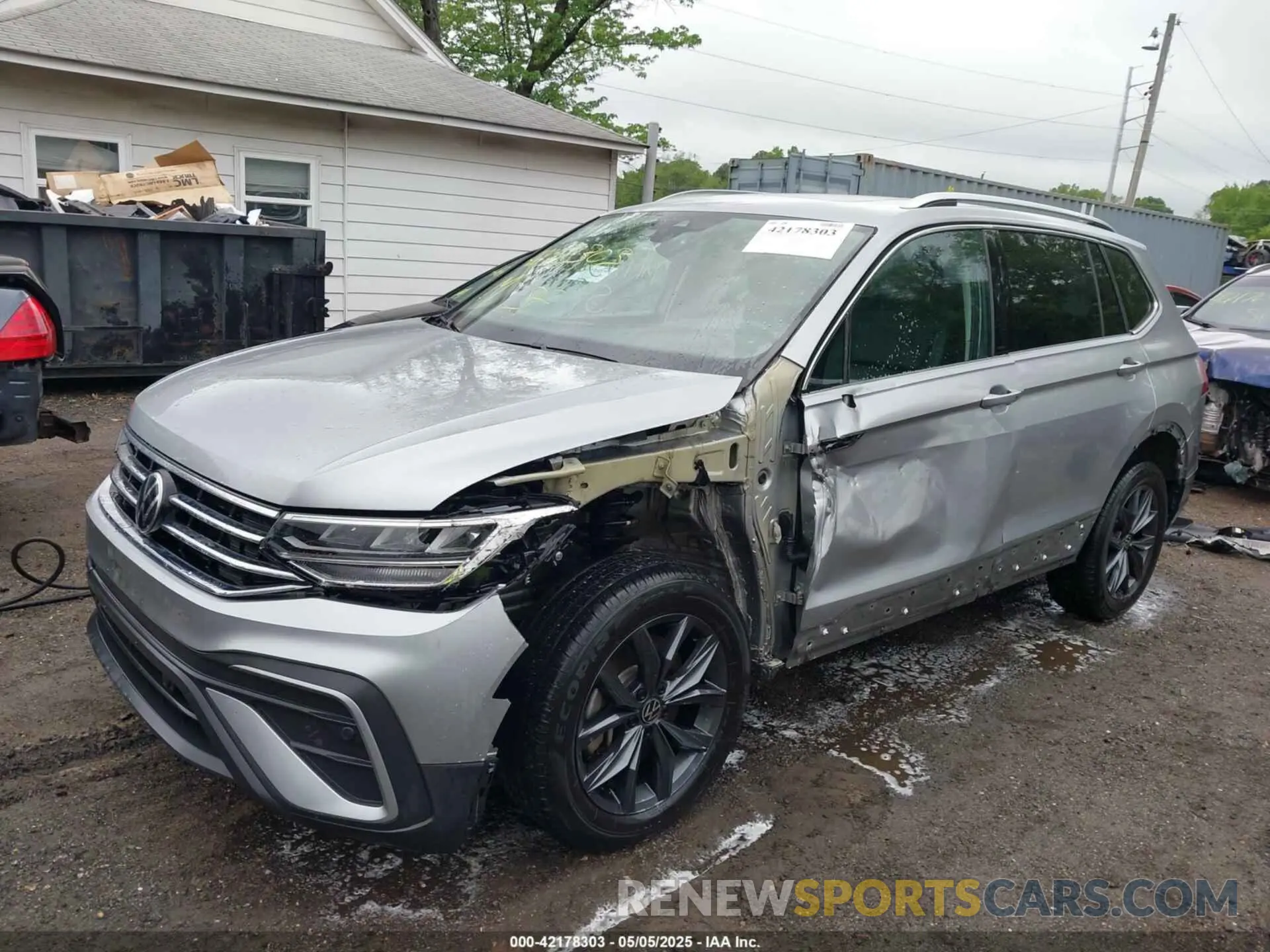 6 Photograph of a damaged car 3VV2B7AX7NM118981 VOLKSWAGEN TIGUAN 2022