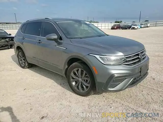 10 Photograph of a damaged car 3VV2B7AX8NM016993 VOLKSWAGEN TIGUAN 2022