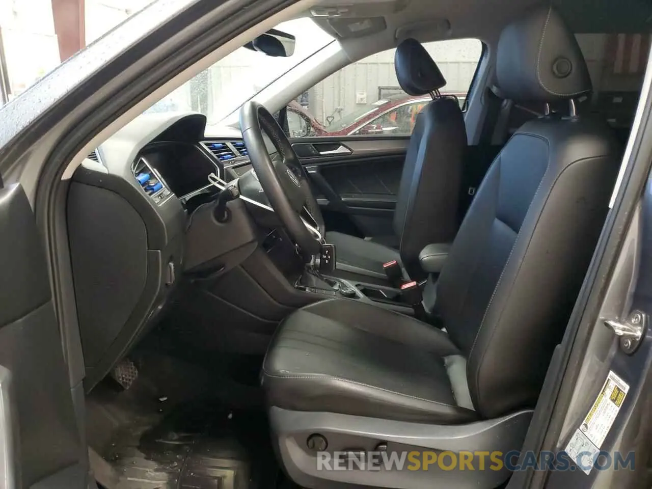 7 Photograph of a damaged car 3VV2B7AX8NM016993 VOLKSWAGEN TIGUAN 2022