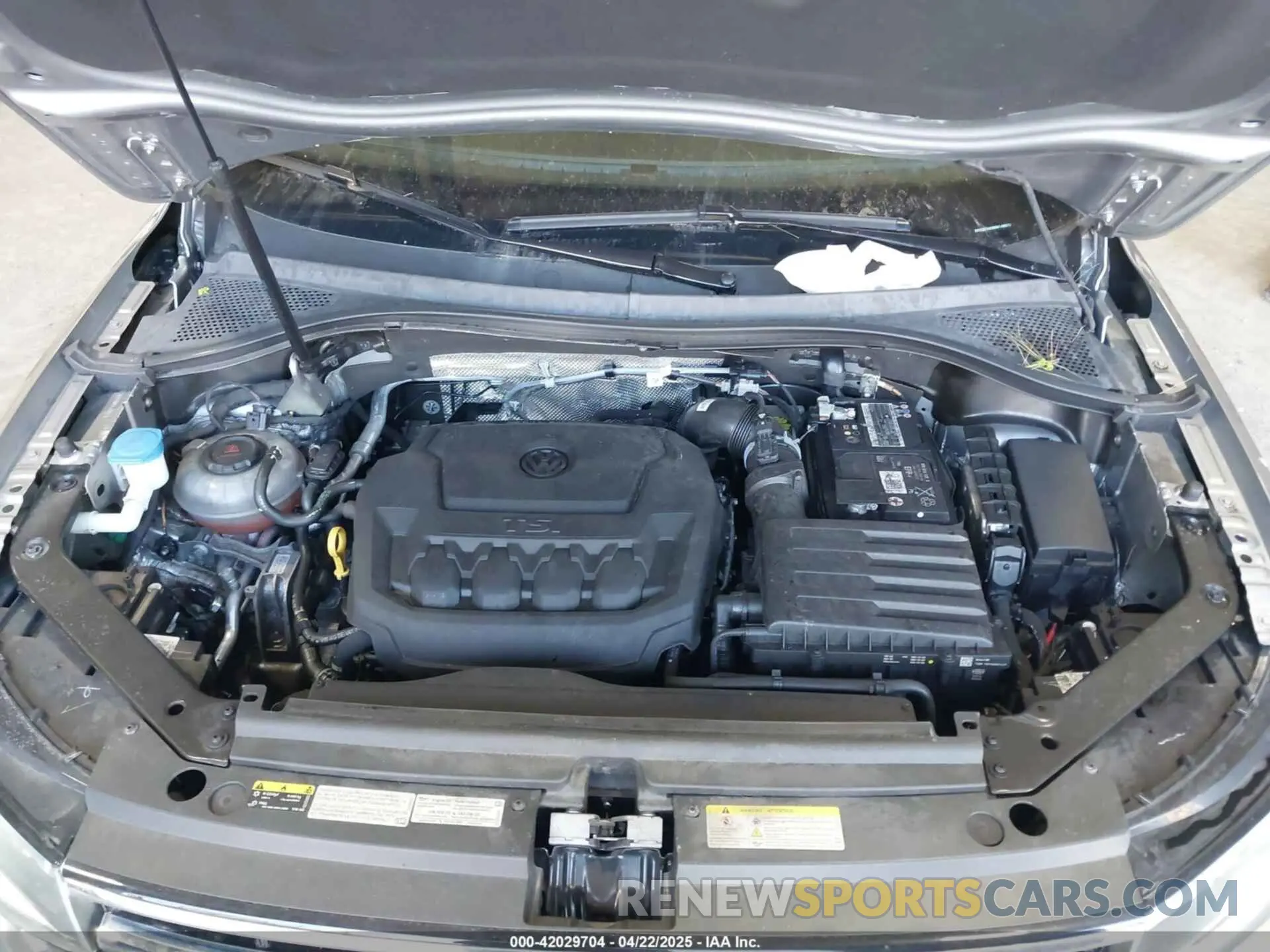 10 Photograph of a damaged car 3VV2B7AX9NM148970 VOLKSWAGEN TIGUAN 2022