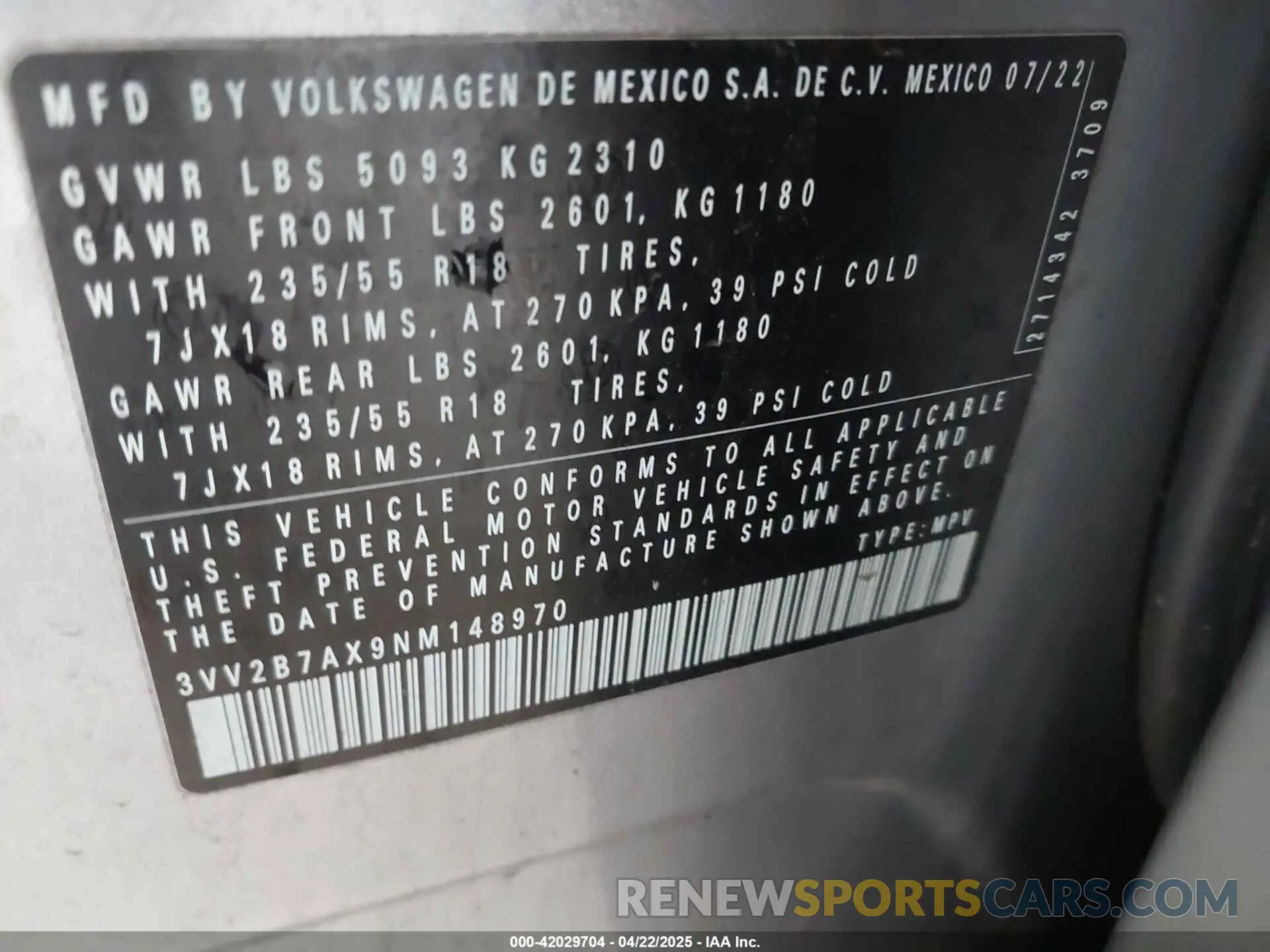 9 Photograph of a damaged car 3VV2B7AX9NM148970 VOLKSWAGEN TIGUAN 2022