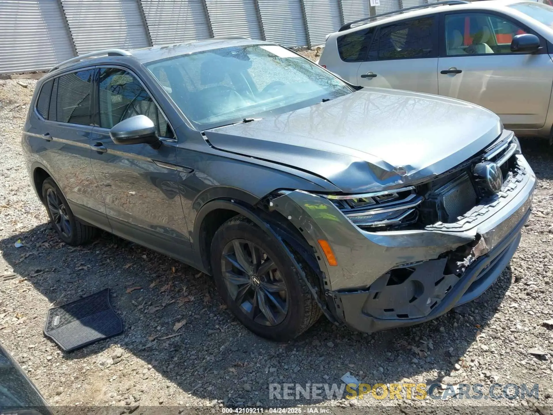 1 Photograph of a damaged car 3VV2B7AXXNM019538 VOLKSWAGEN TIGUAN 2022