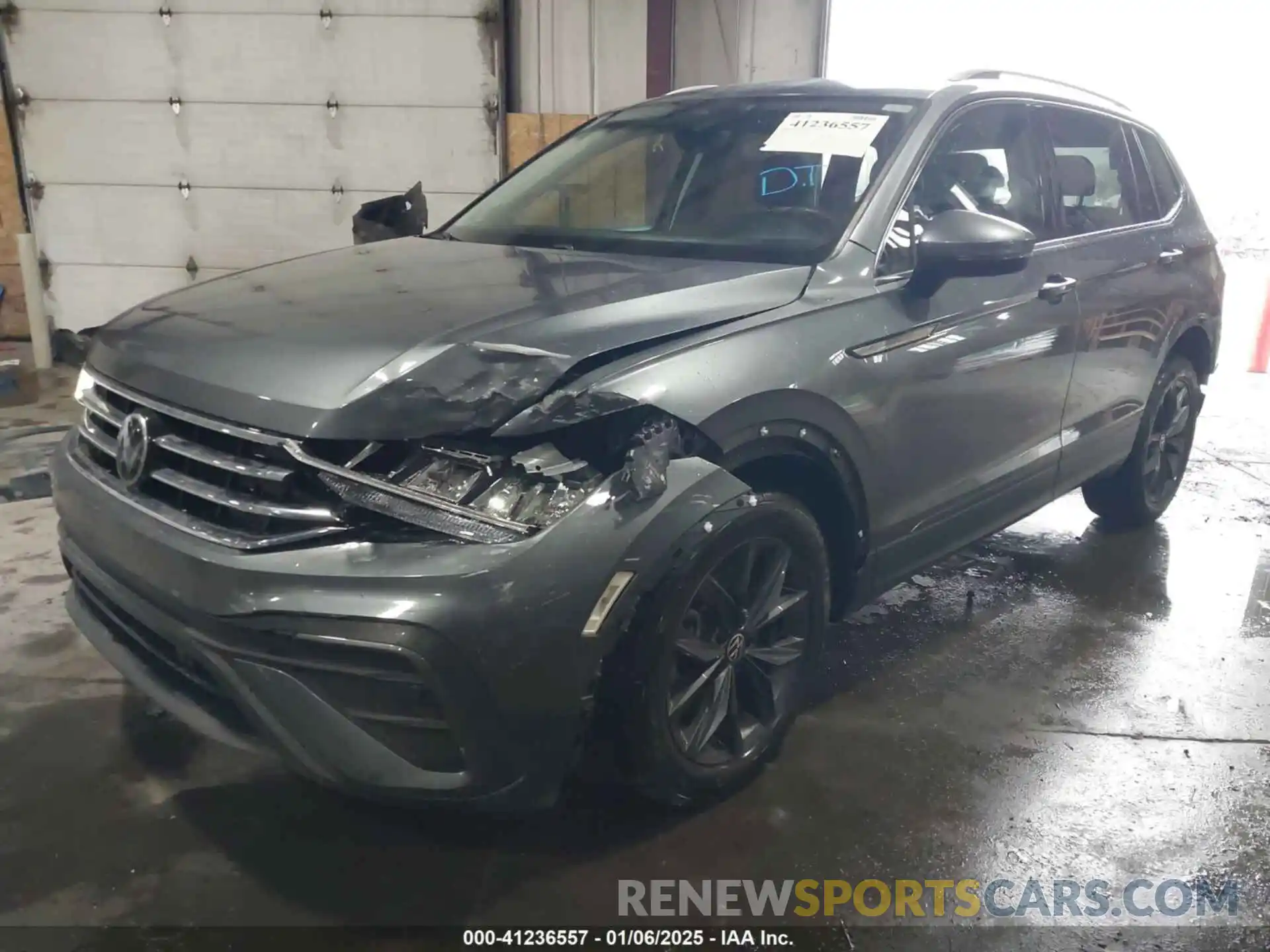 2 Photograph of a damaged car 3VV2B7AXXNM019667 VOLKSWAGEN TIGUAN 2022