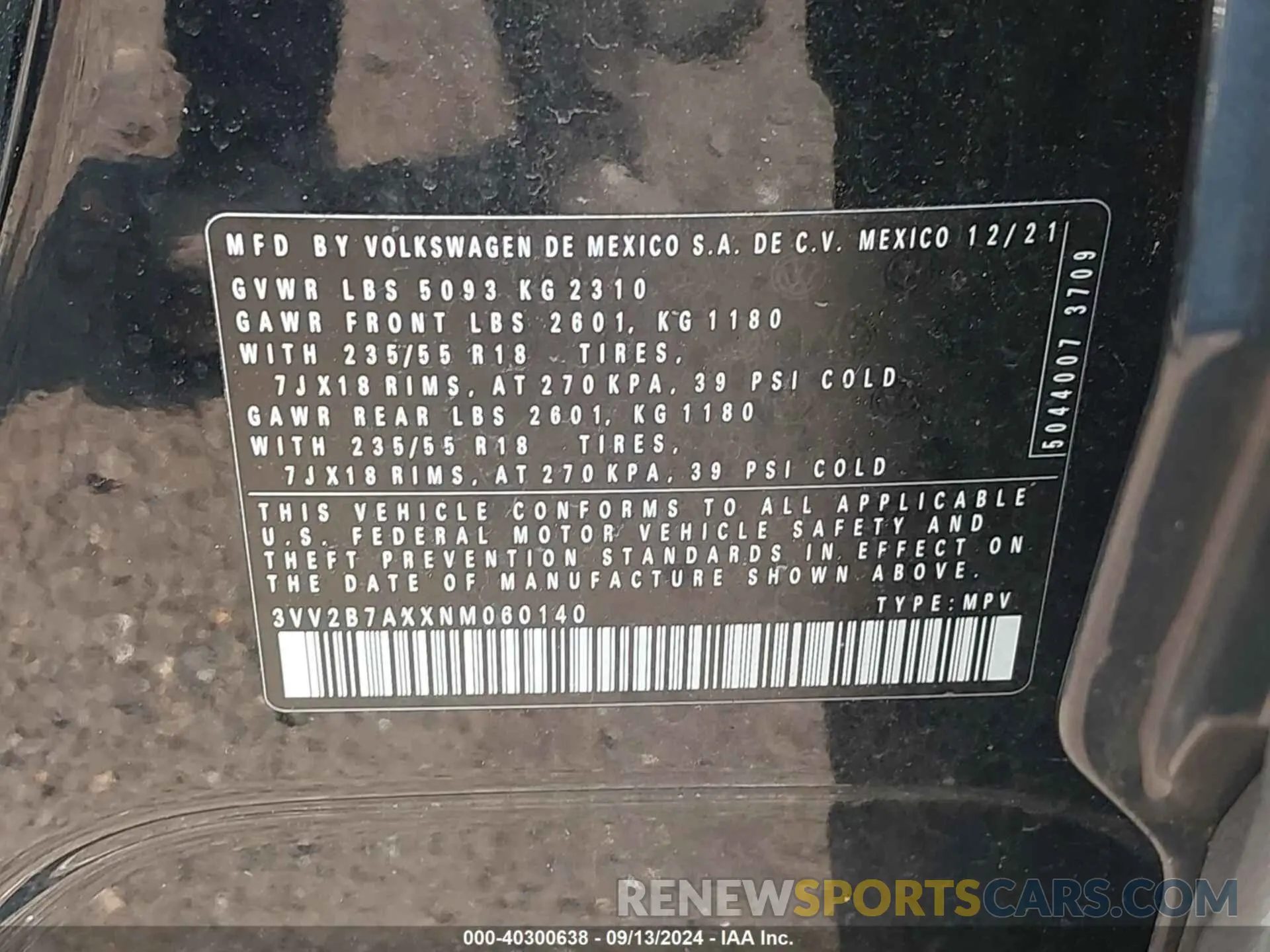 9 Photograph of a damaged car 3VV2B7AXXNM060140 VOLKSWAGEN TIGUAN 2022