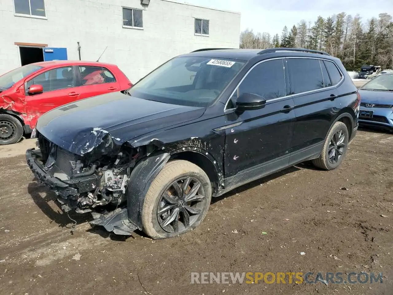 1 Photograph of a damaged car 3VV2B7AXXNM061725 VOLKSWAGEN TIGUAN 2022