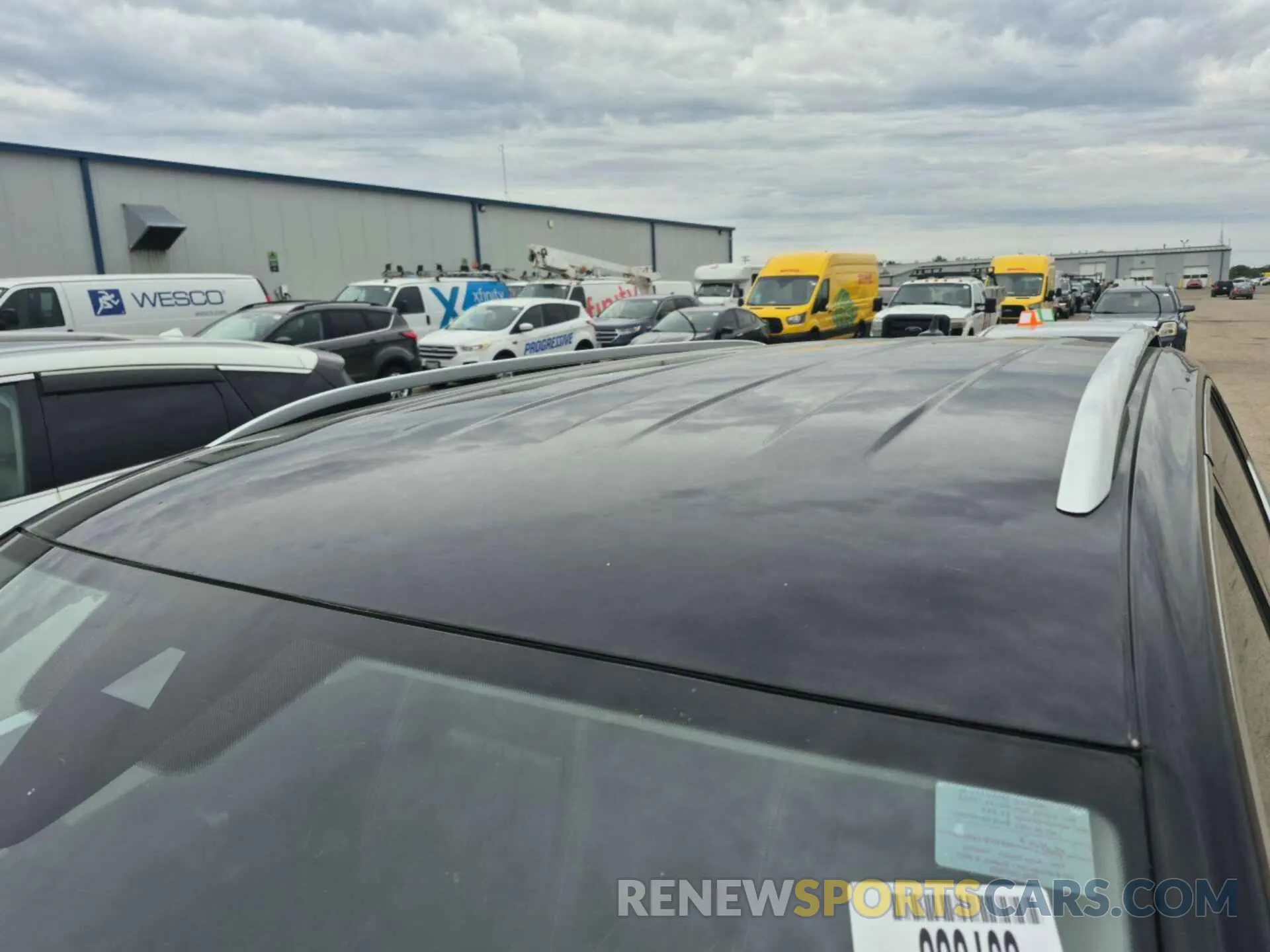 11 Photograph of a damaged car 3VV2B7AXXNM104363 VOLKSWAGEN TIGUAN 2022