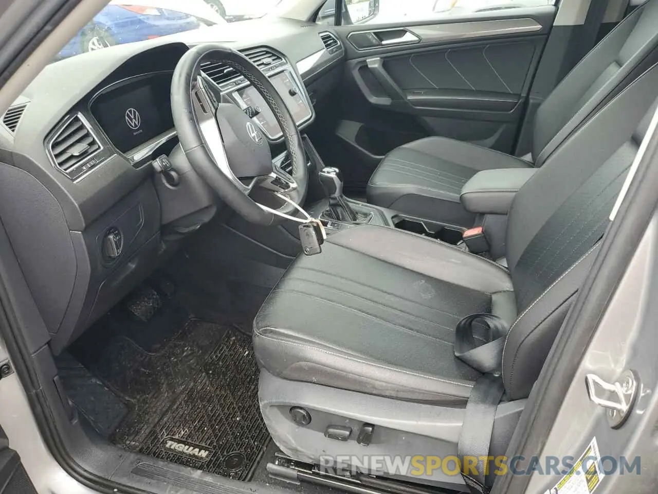 7 Photograph of a damaged car 3VV3B7AX0NM048051 VOLKSWAGEN TIGUAN 2022