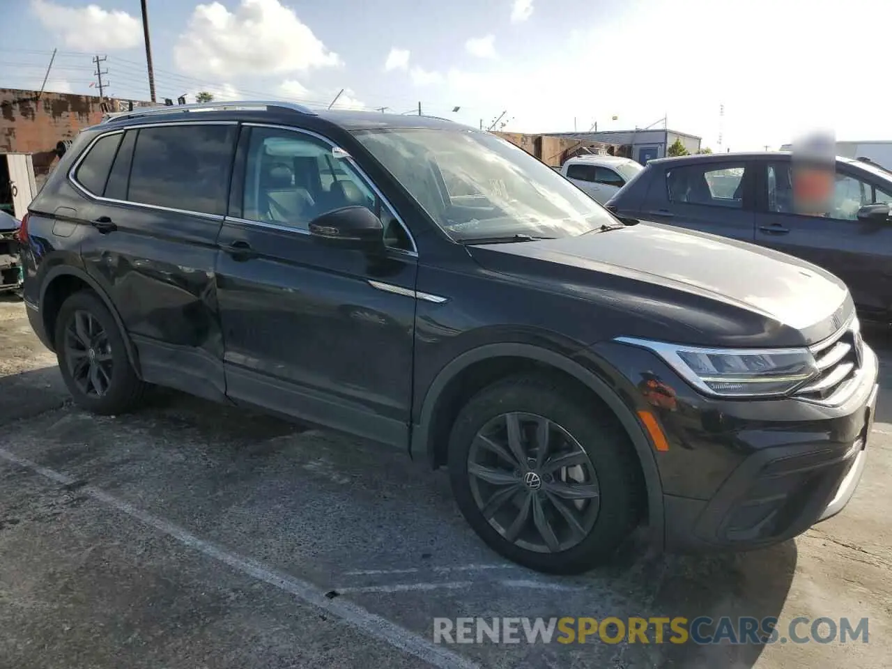4 Photograph of a damaged car 3VV3B7AX2NM080516 VOLKSWAGEN TIGUAN 2022