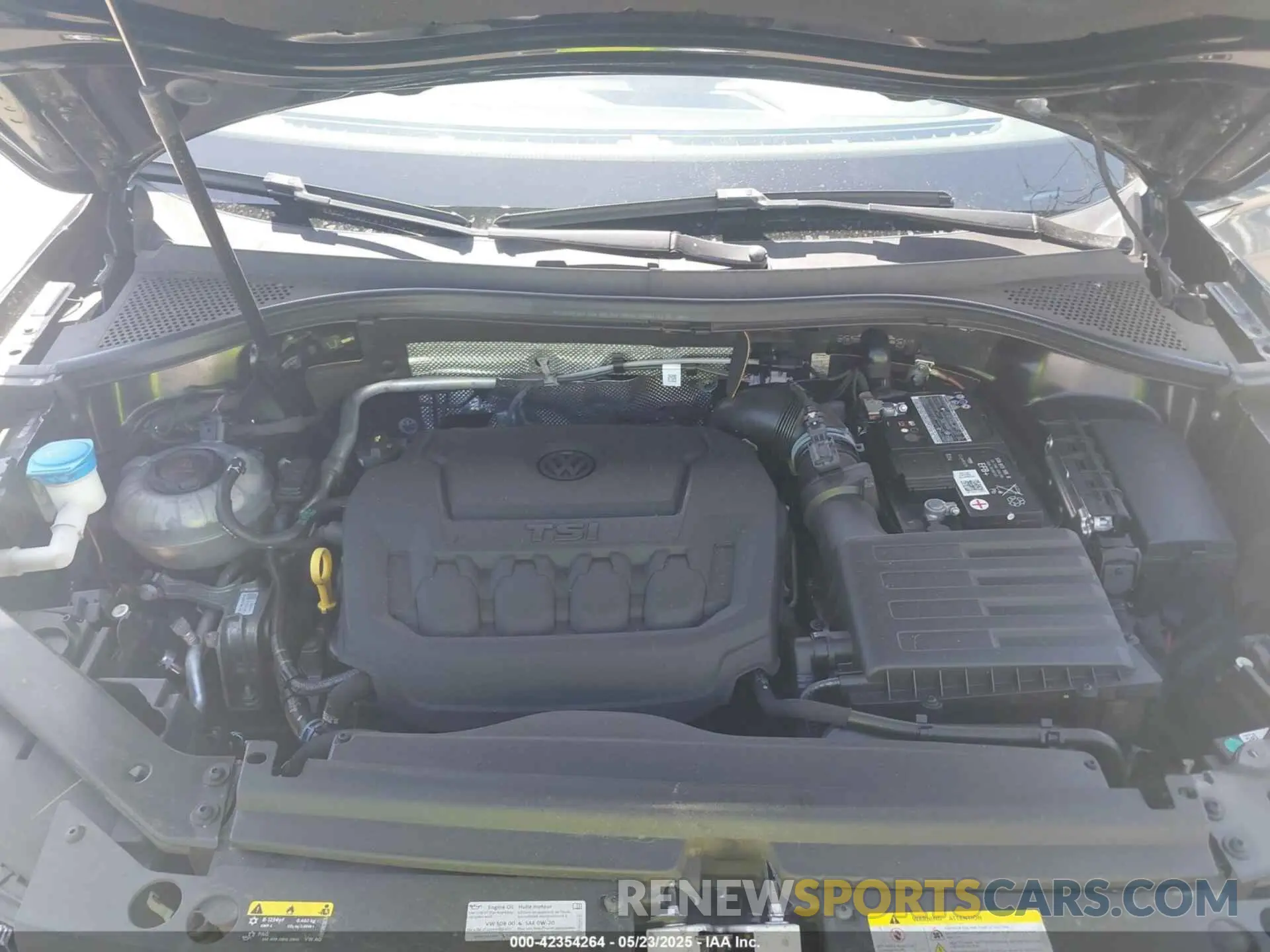 10 Photograph of a damaged car 3VV3B7AX3NM016534 VOLKSWAGEN TIGUAN 2022