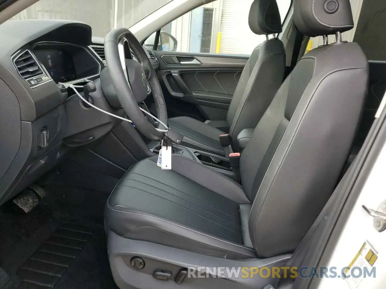7 Photograph of a damaged car 3VV3B7AX4NM116528 VOLKSWAGEN TIGUAN 2022