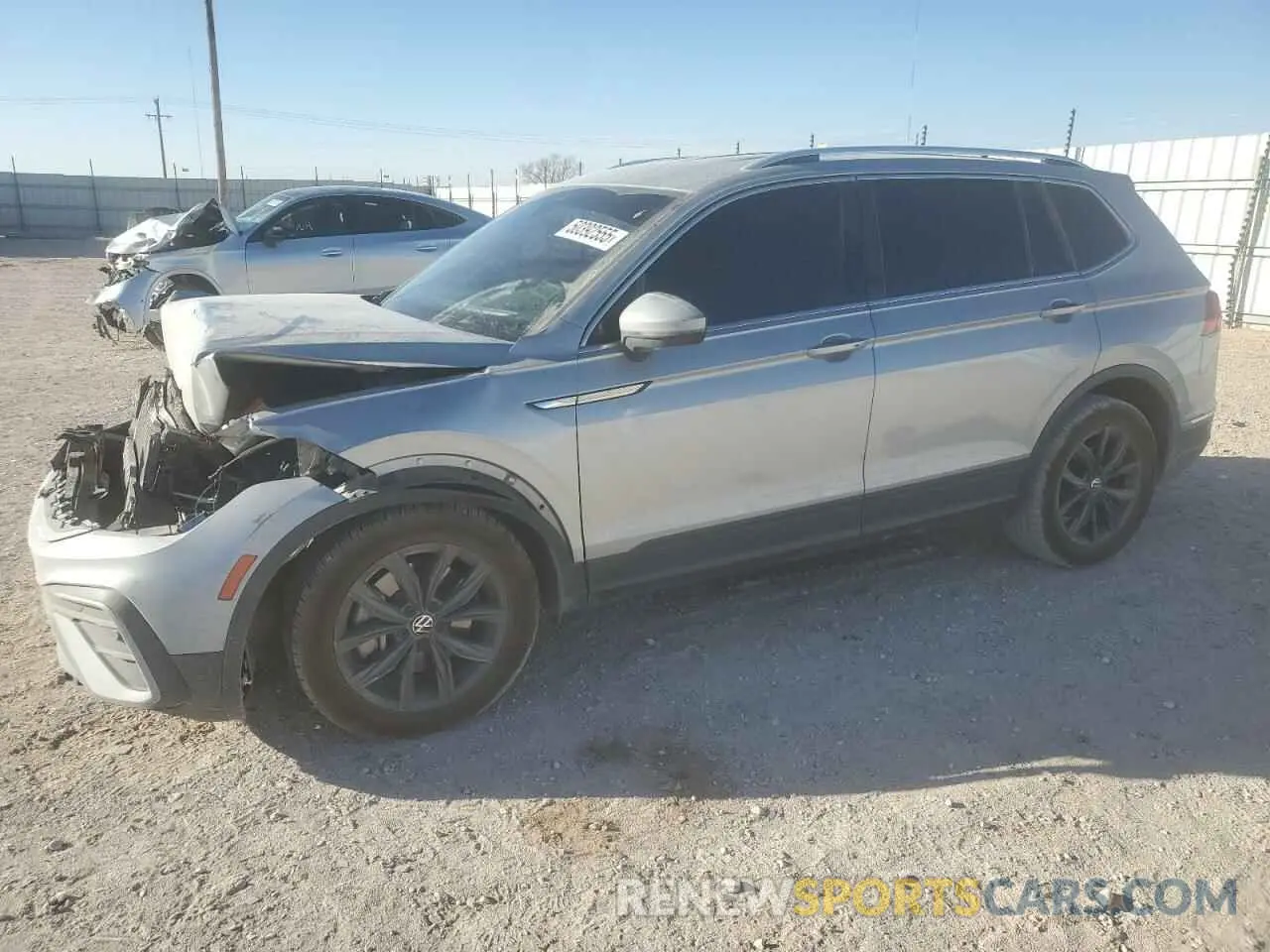 1 Photograph of a damaged car 3VV3B7AX5NM060857 VOLKSWAGEN TIGUAN 2022