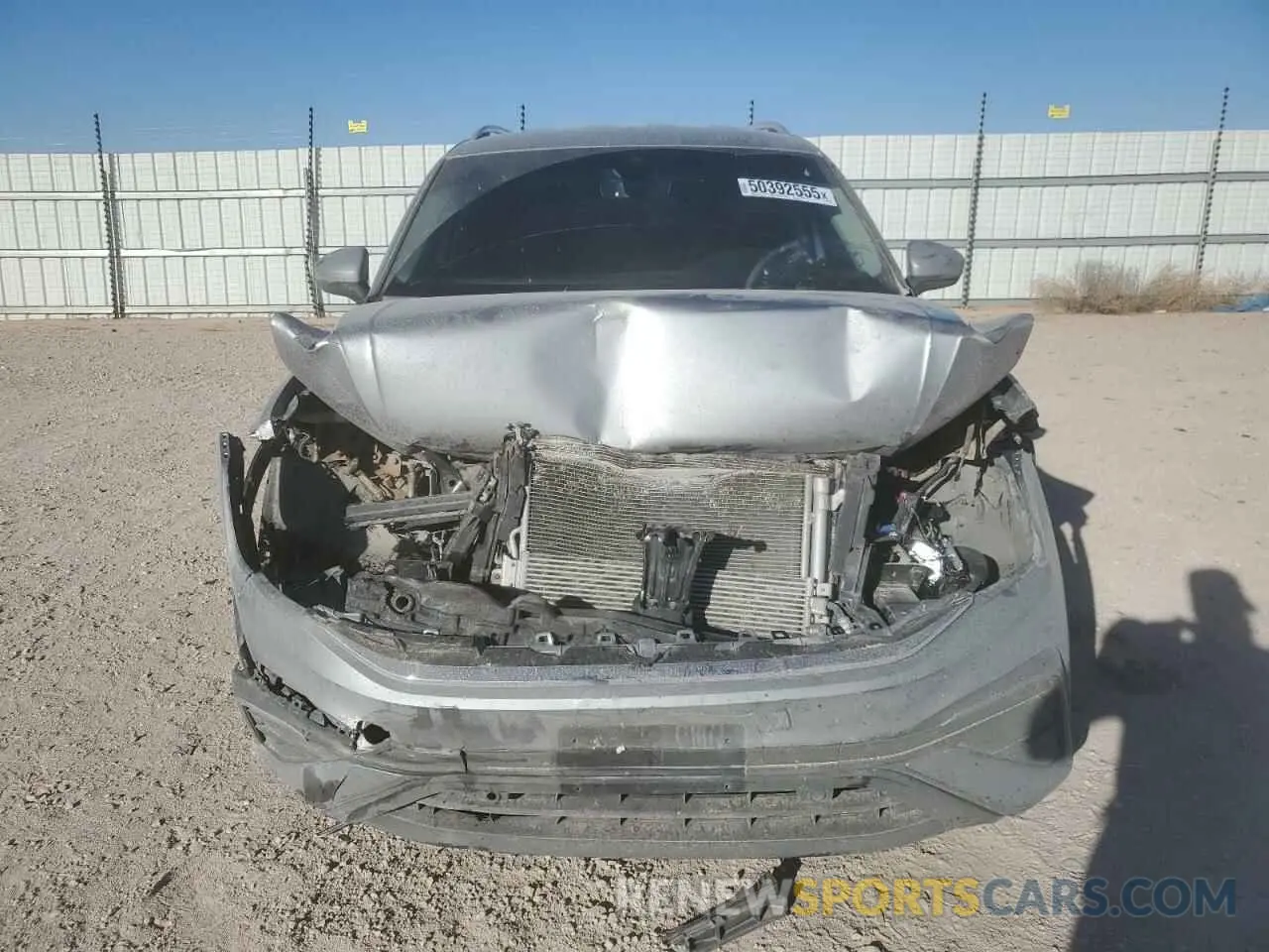 5 Photograph of a damaged car 3VV3B7AX5NM060857 VOLKSWAGEN TIGUAN 2022