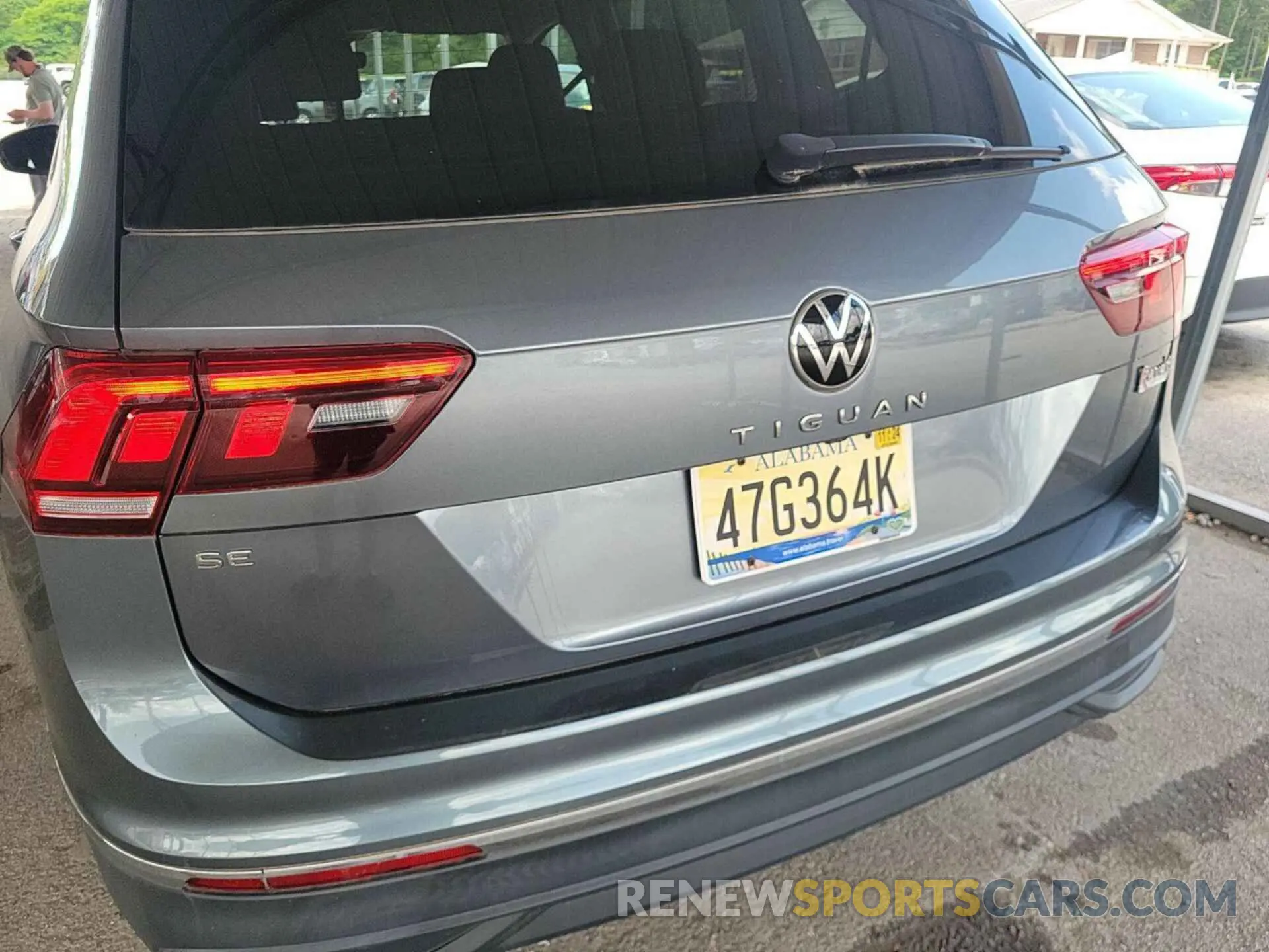 1 Photograph of a damaged car 3VV3B7AX5NM083183 VOLKSWAGEN TIGUAN 2022